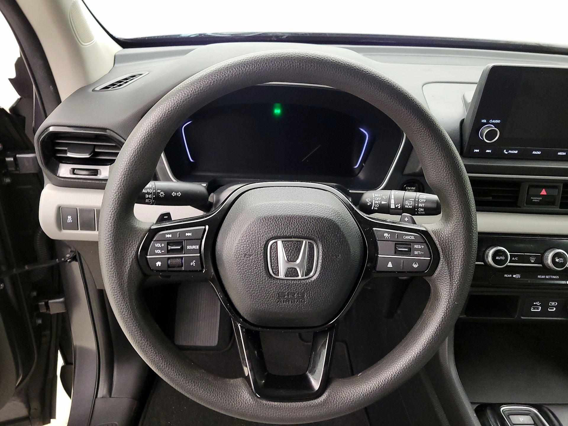 Thumbnail: 2023 Honda Pilot - 10