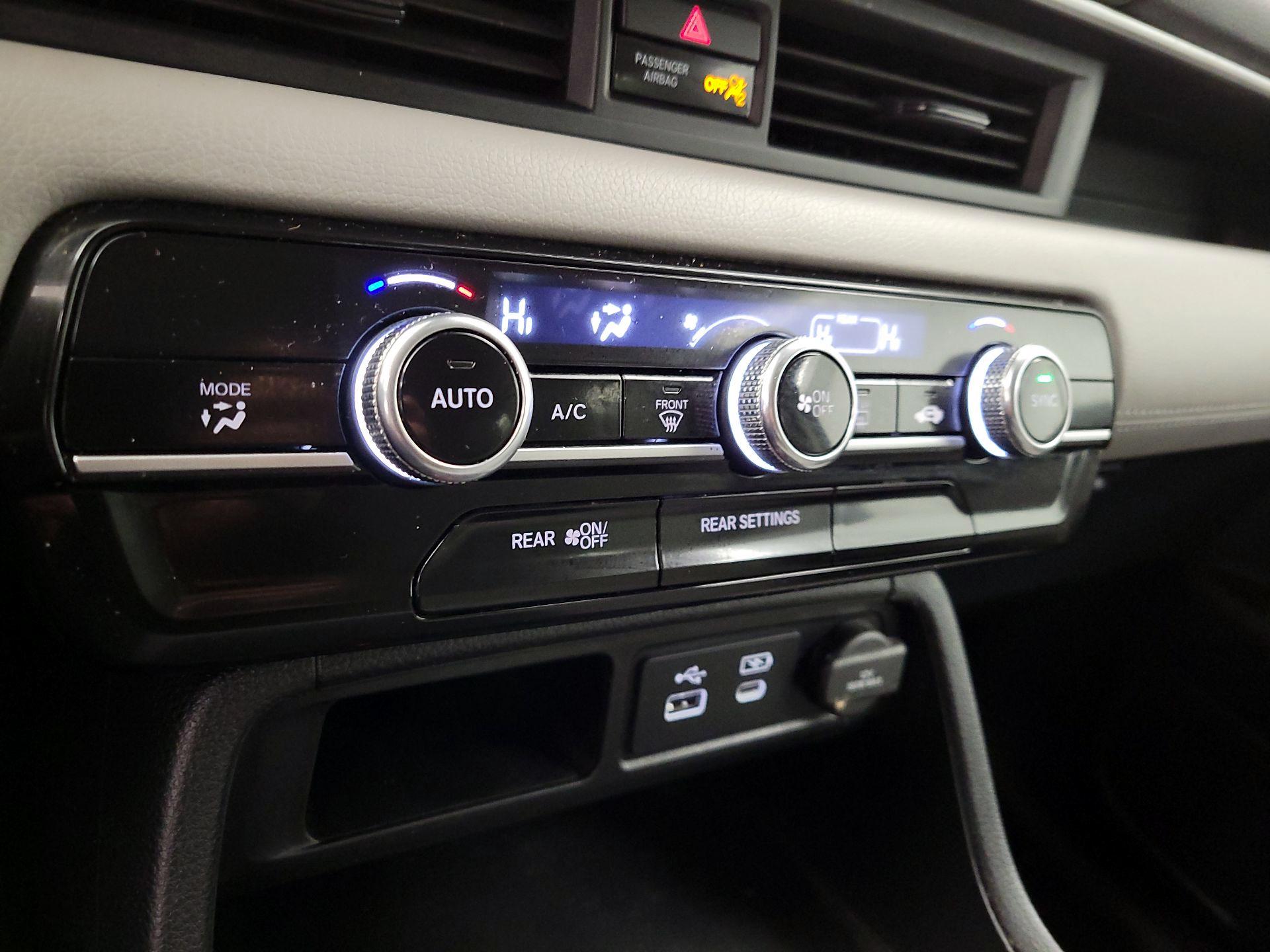 Thumbnail: 2023 Honda Pilot - 16