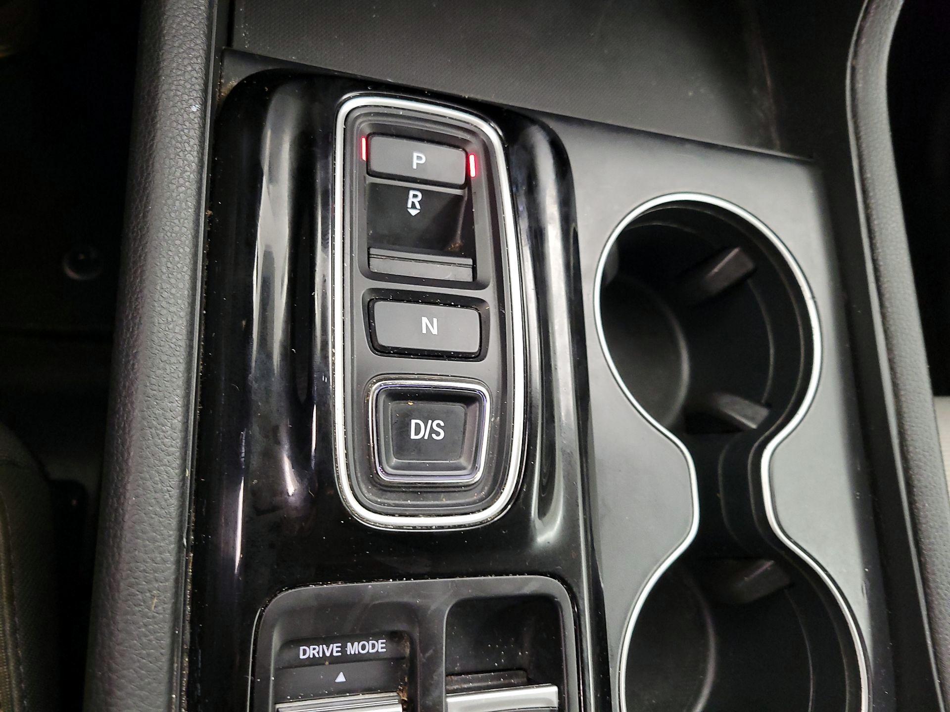 Thumbnail: 2023 Honda Pilot - 17