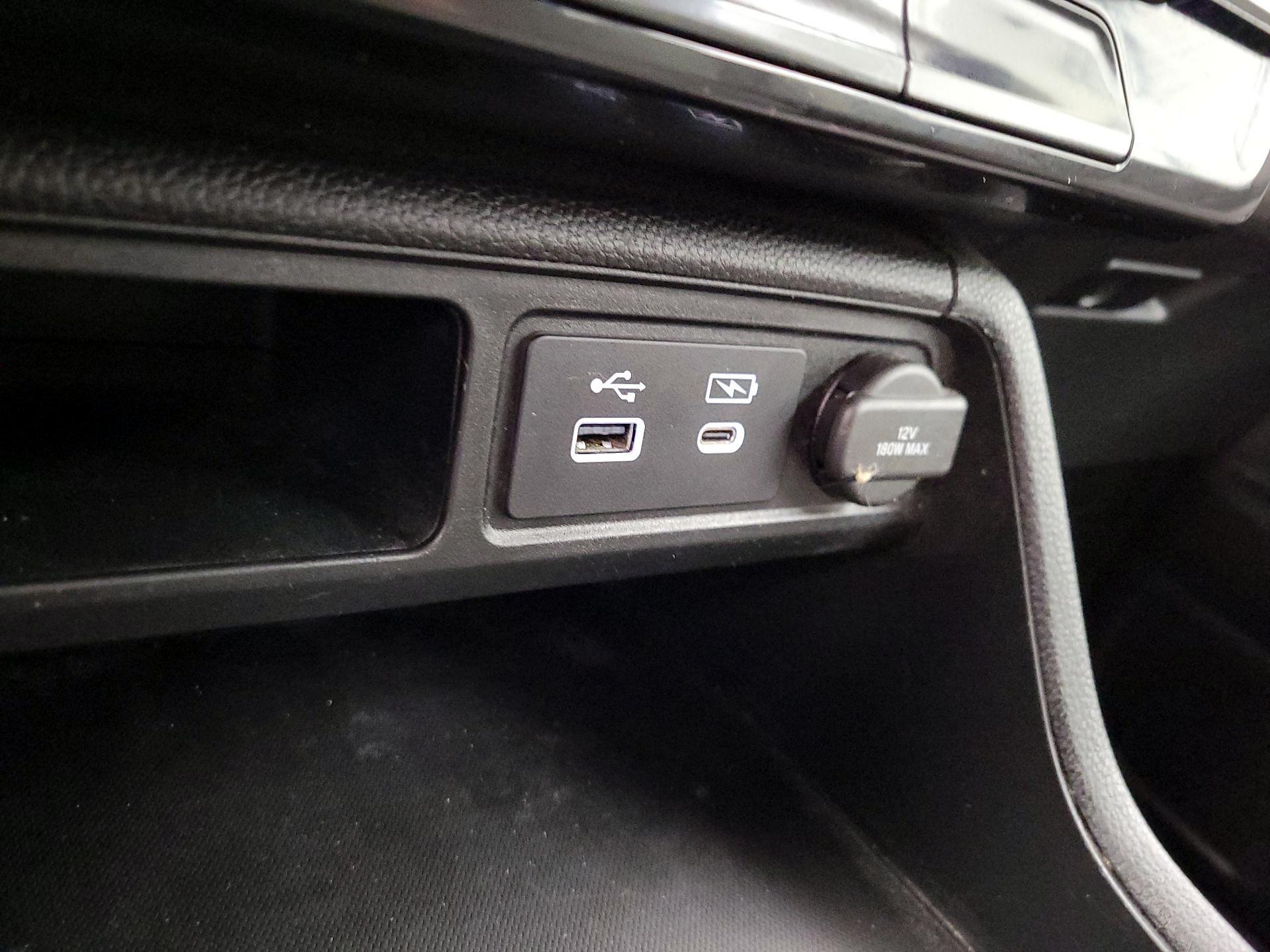 Thumbnail: 2023 Honda Pilot - 18