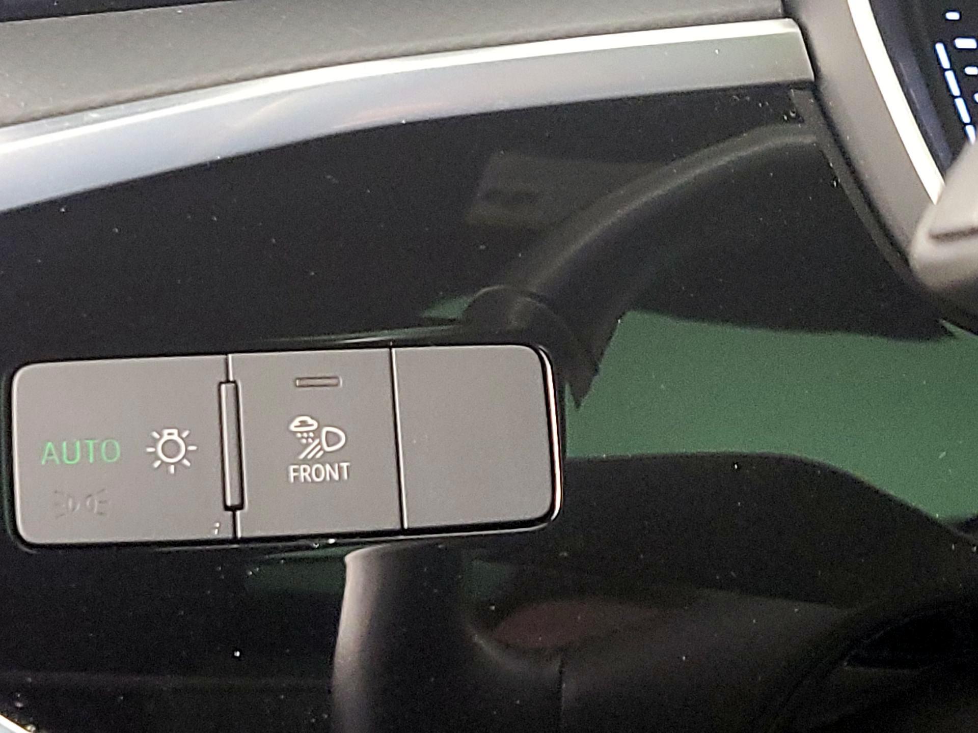 Thumbnail: 2022 Audi Q3 - 13