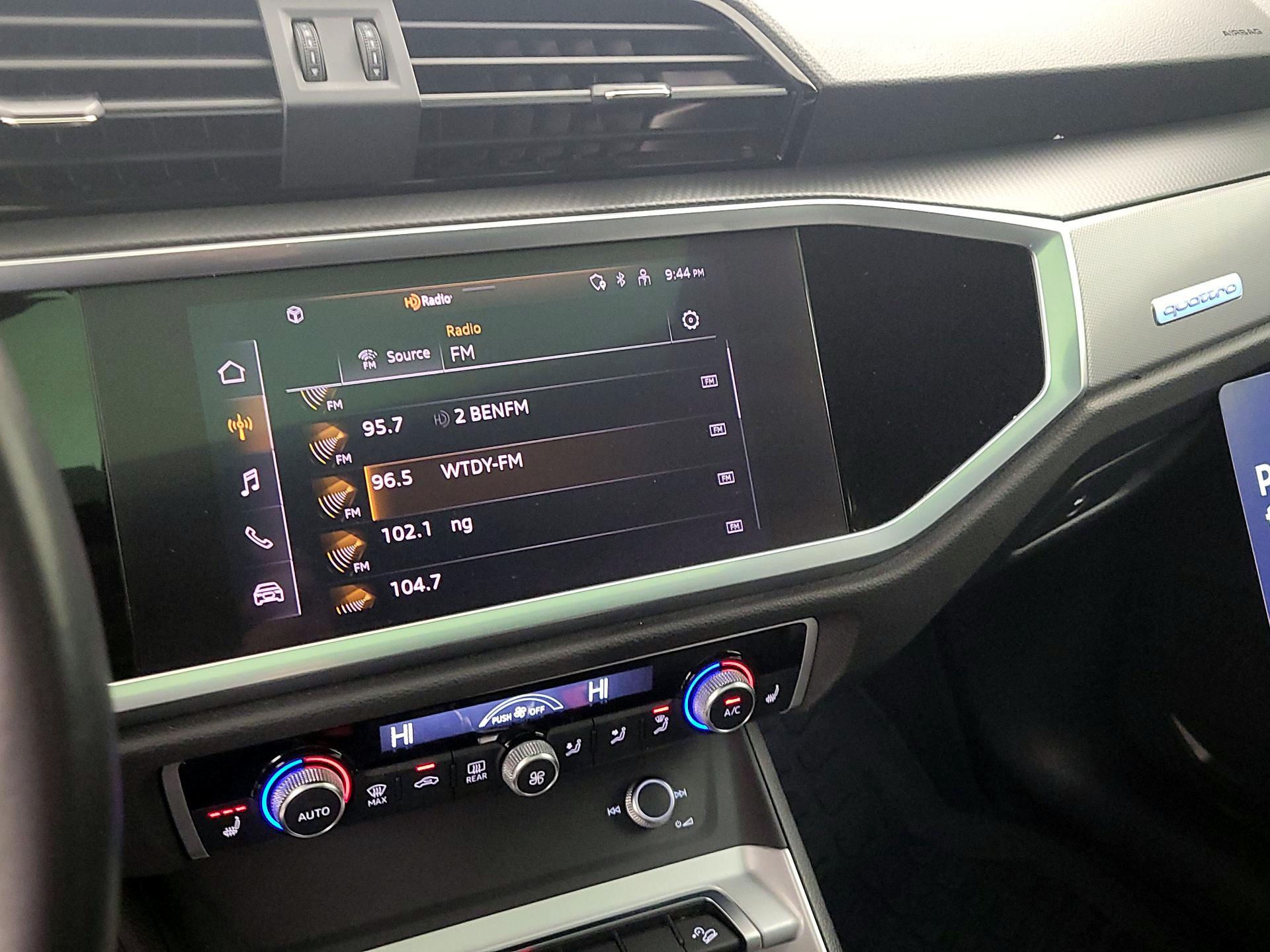 Thumbnail: 2022 Audi Q3 - 15