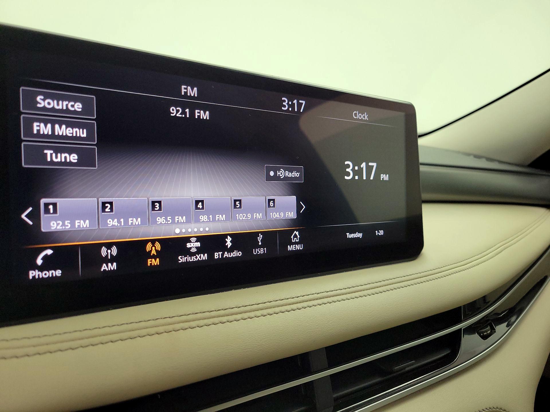 Thumbnail: 2023 INFINITI QX60 - 16