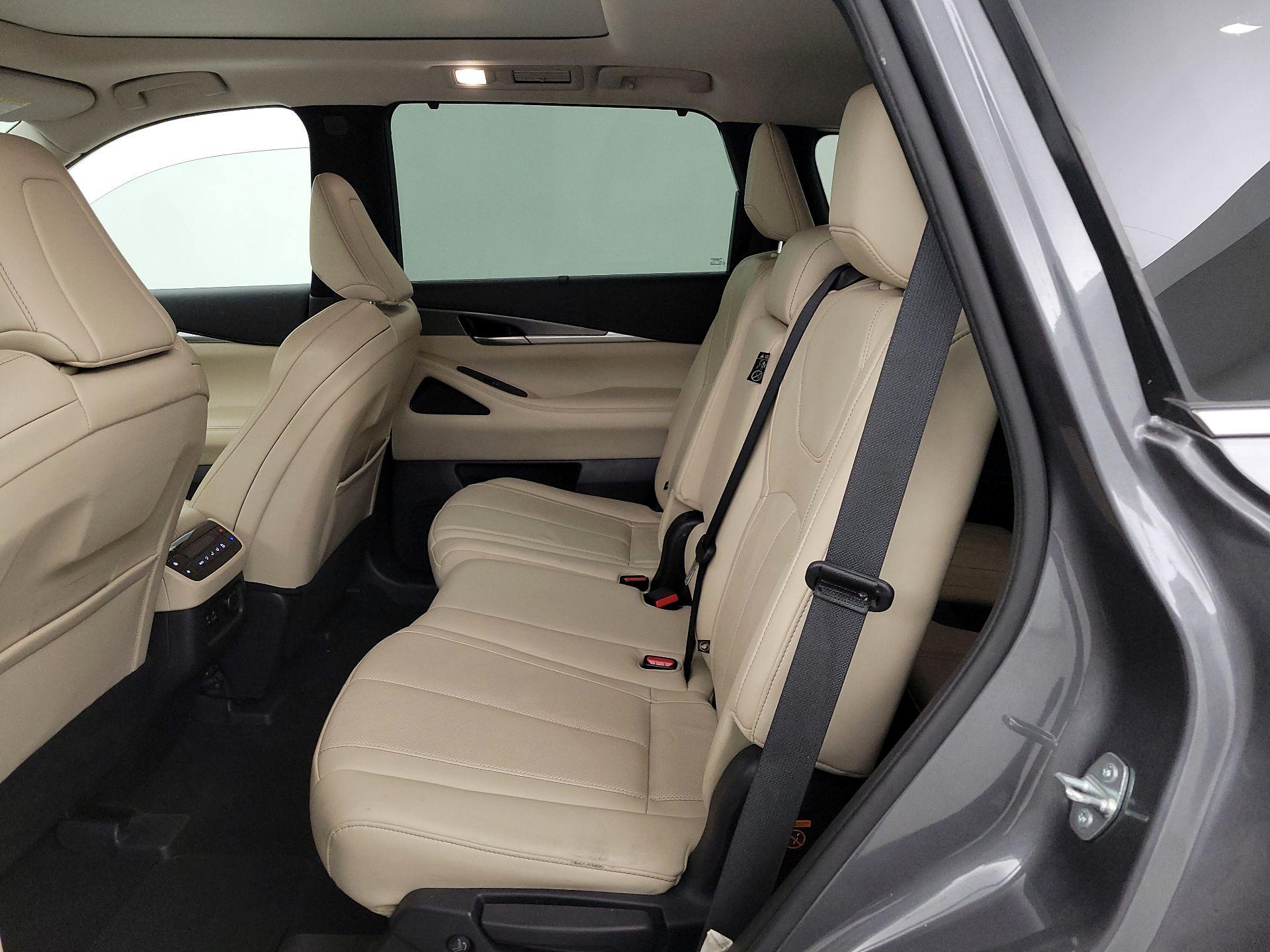 Thumbnail: 2023 INFINITI QX60 - 20