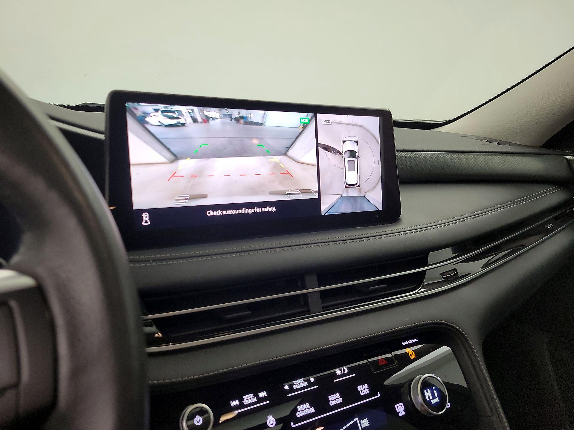 Thumbnail: 2023 INFINITI QX60 - 14