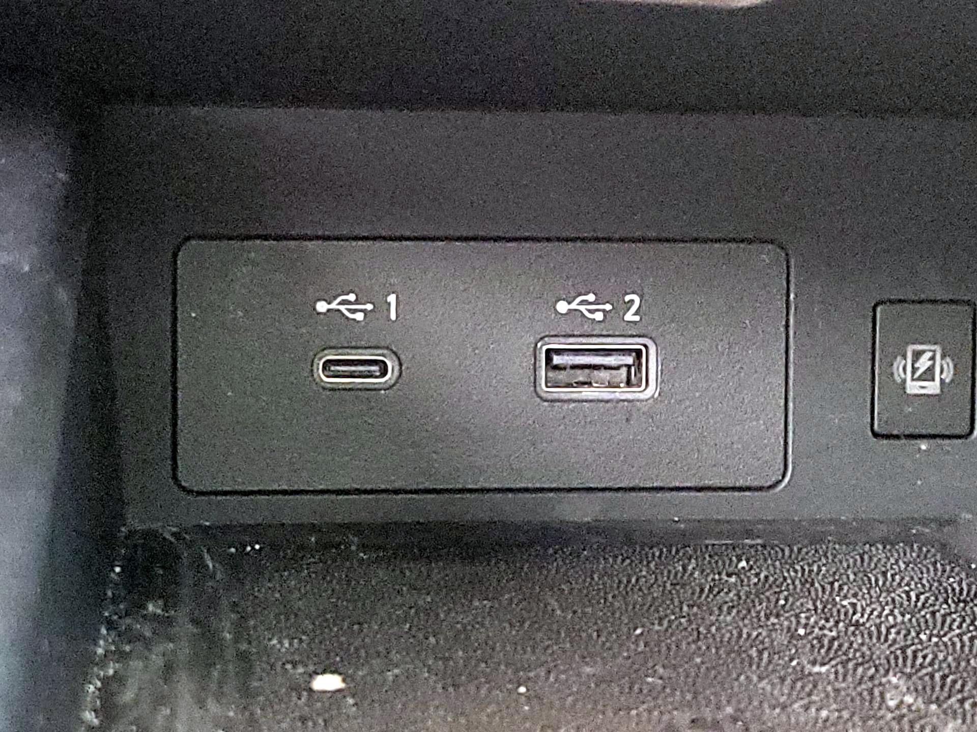 Thumbnail: 2023 INFINITI QX60 - 18