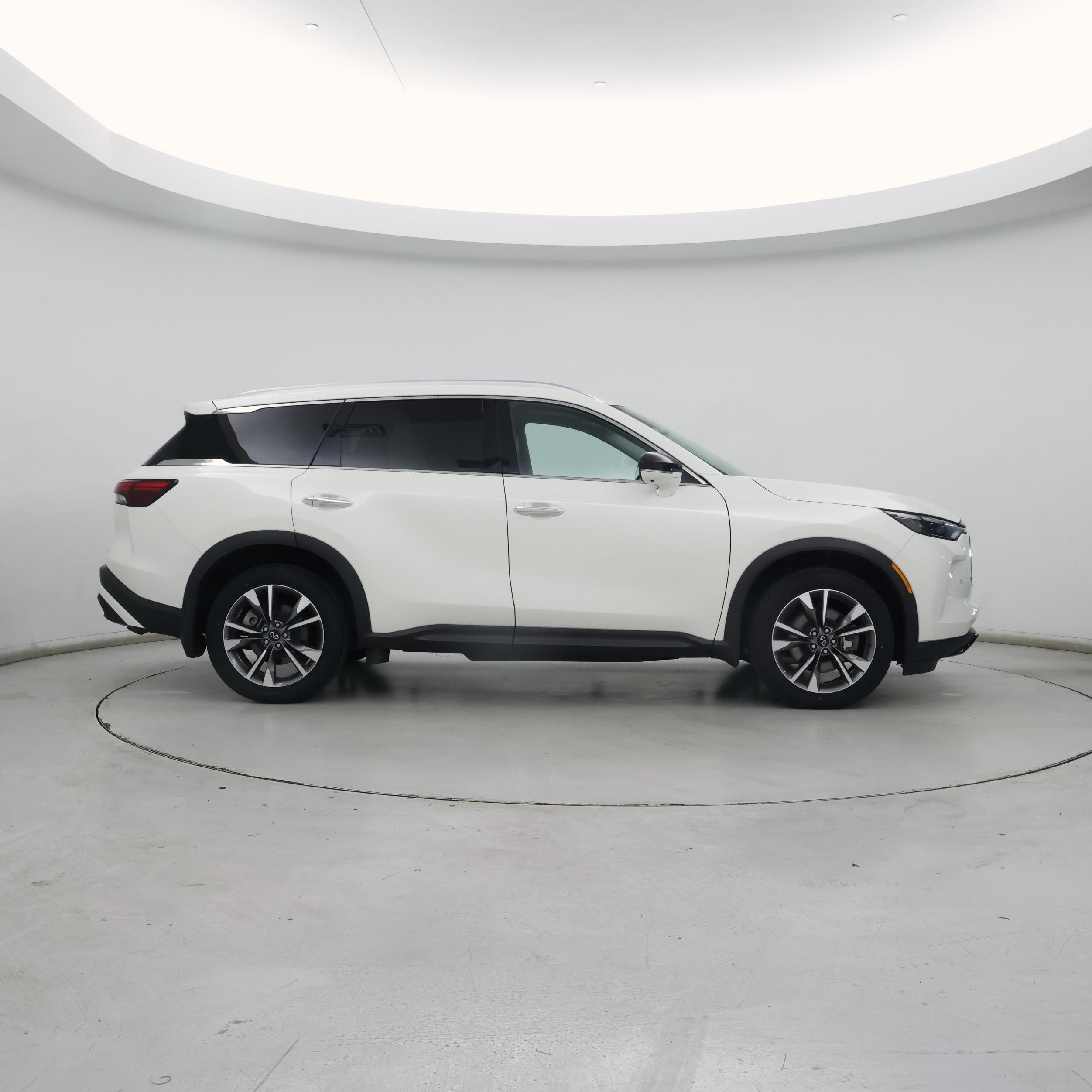 Thumbnail: 2023 INFINITI QX60 - 7