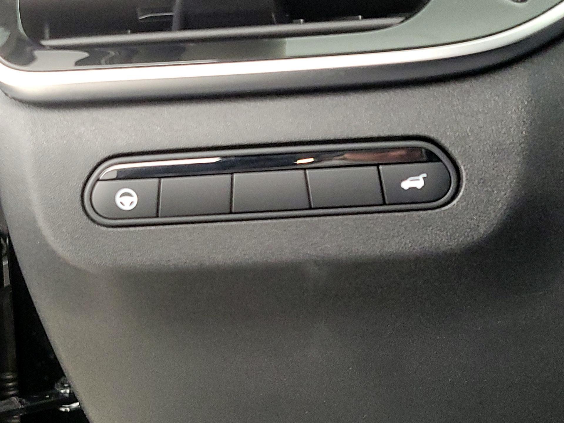 Thumbnail: 2023 INFINITI QX60 - 13