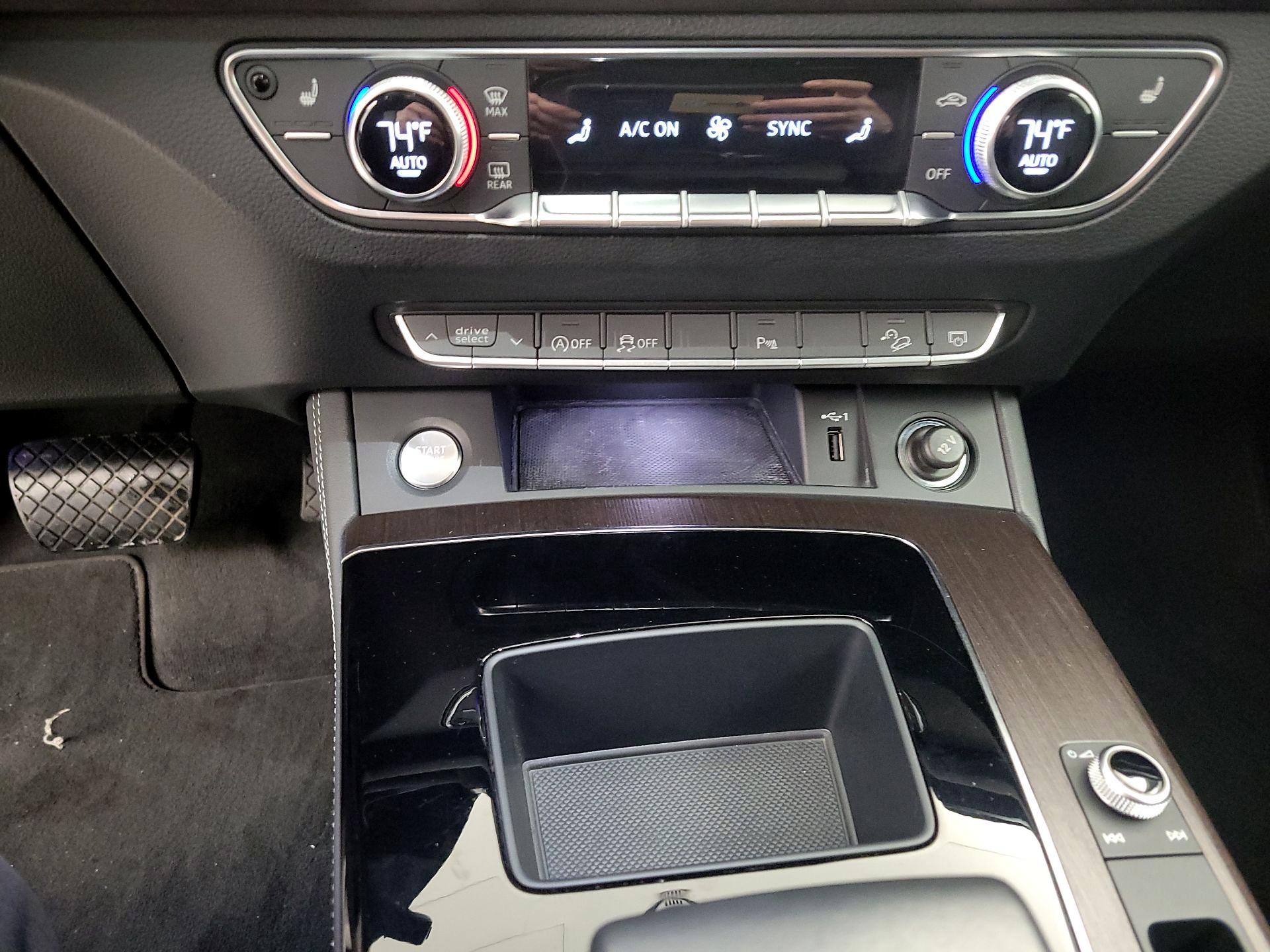 Thumbnail: 2023 Audi Q5 - 19