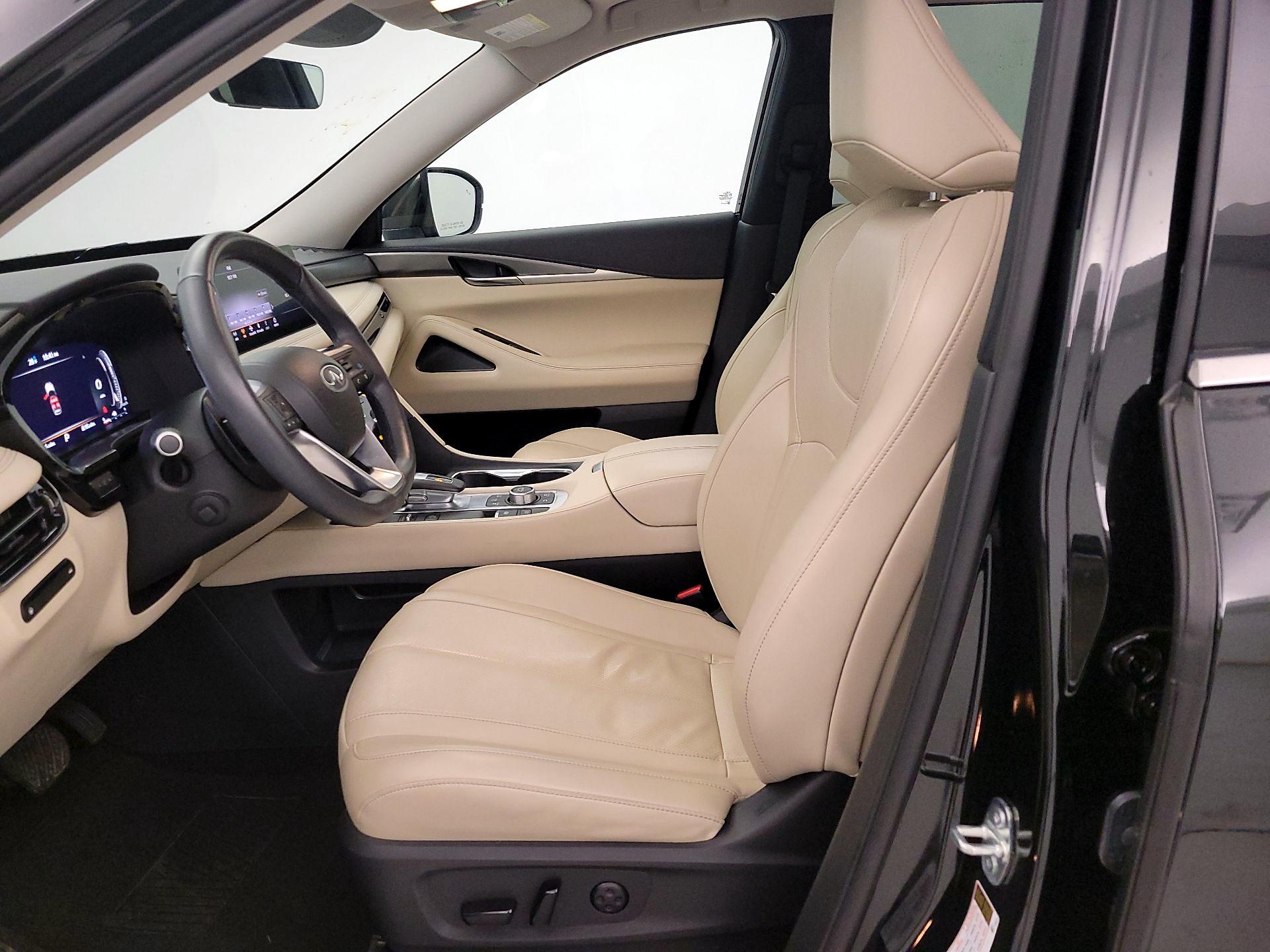 Thumbnail: 2023 INFINITI QX60 - 11