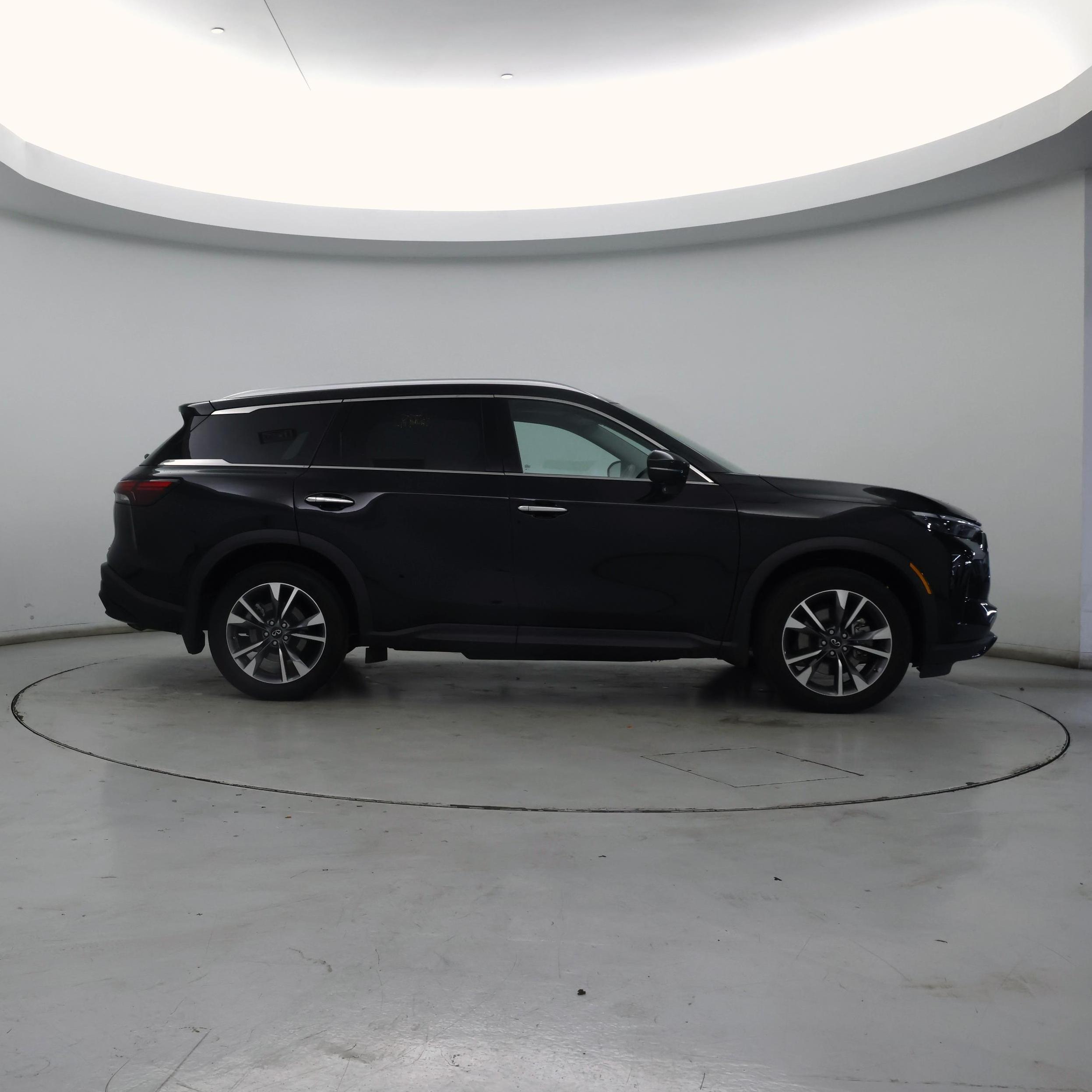 Thumbnail: 2023 INFINITI QX60 - 7