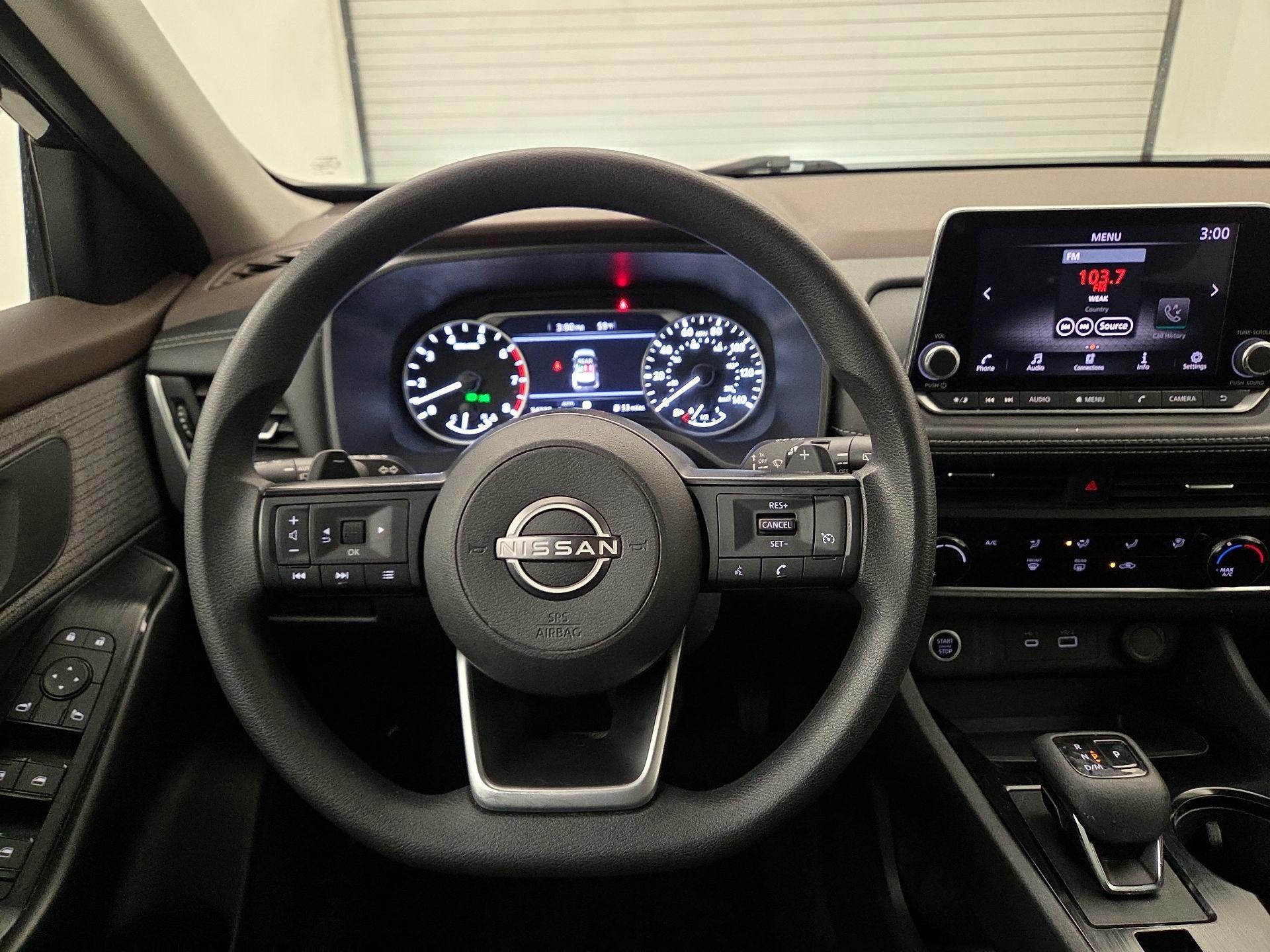 Thumbnail: 2023 Nissan Rogue - 10