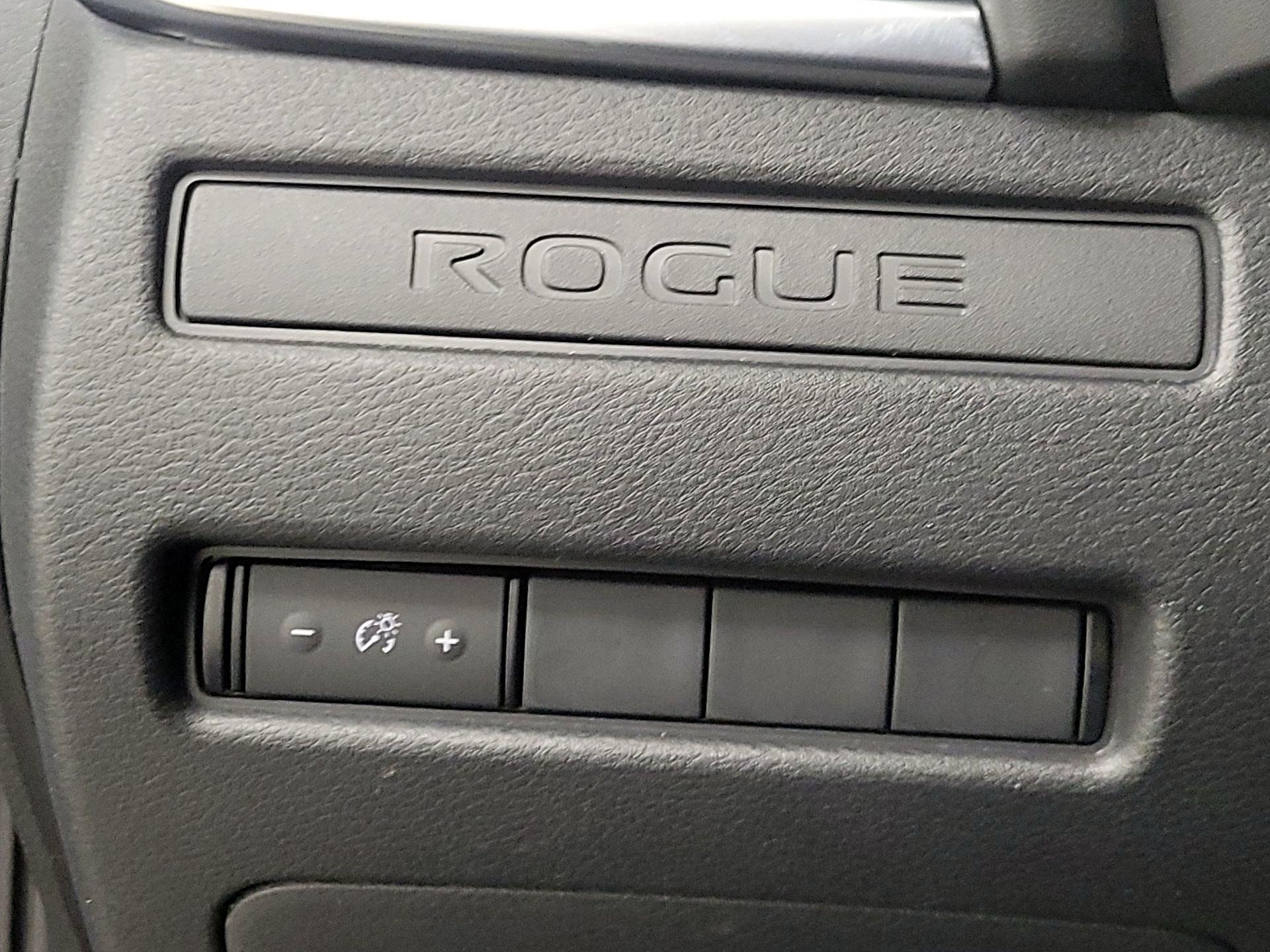 Thumbnail: 2023 Nissan Rogue - 13