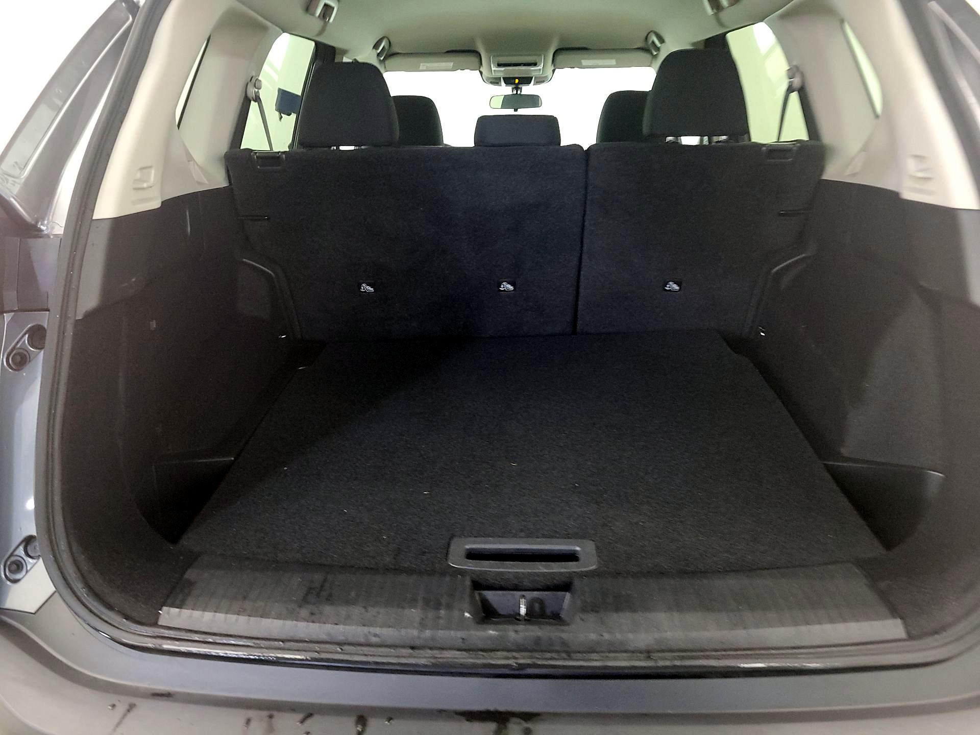 Thumbnail: 2023 Nissan Rogue - 20