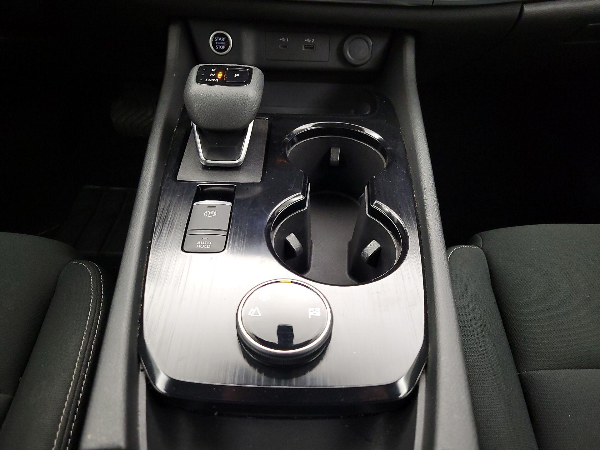 Thumbnail: 2023 Nissan Rogue - 17