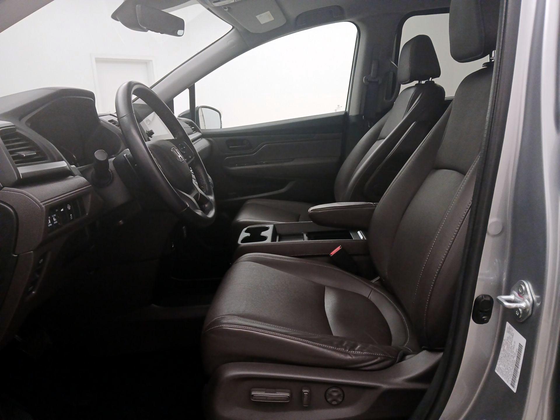 Thumbnail: 2022 Honda Odyssey - 11