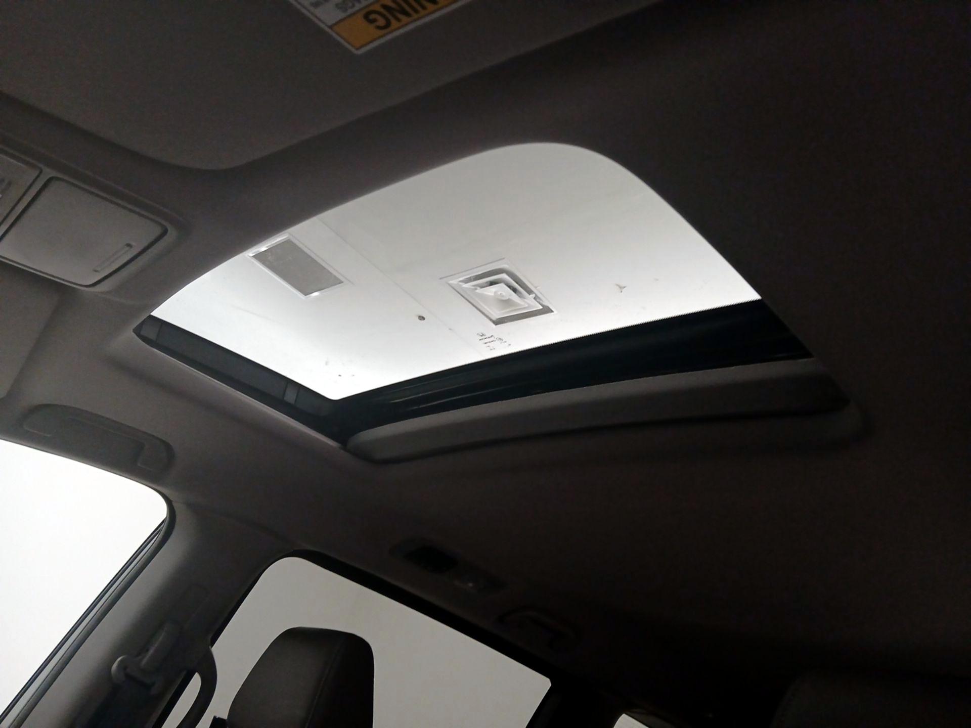 Thumbnail: 2022 Honda Odyssey - 19