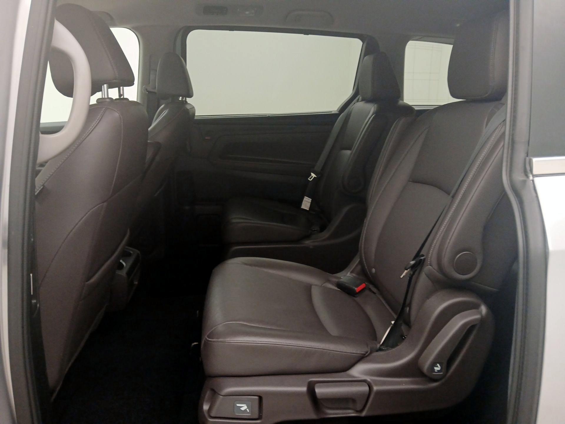 Thumbnail: 2022 Honda Odyssey - 20