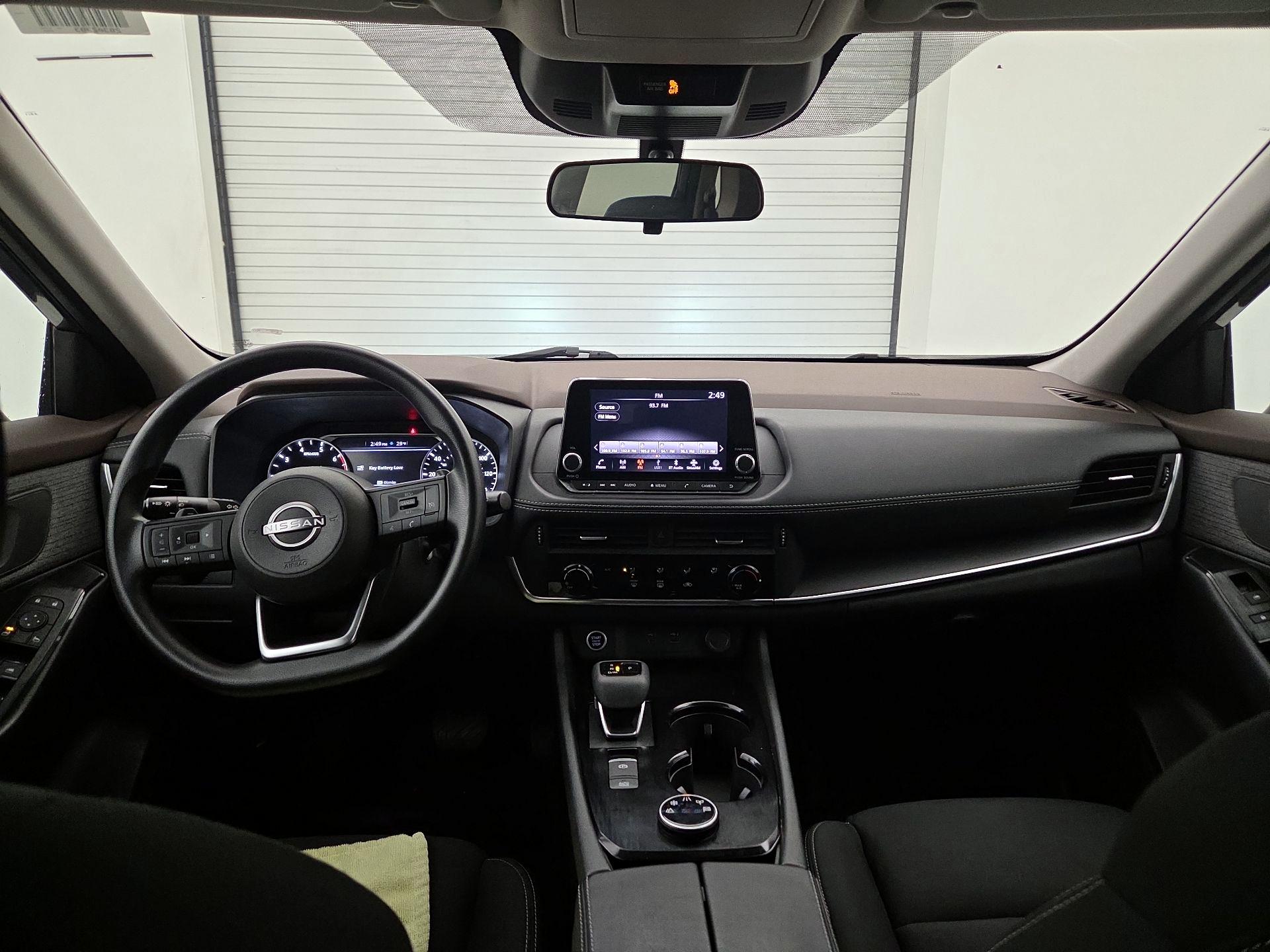 Thumbnail: 2023 Nissan Rogue - 9