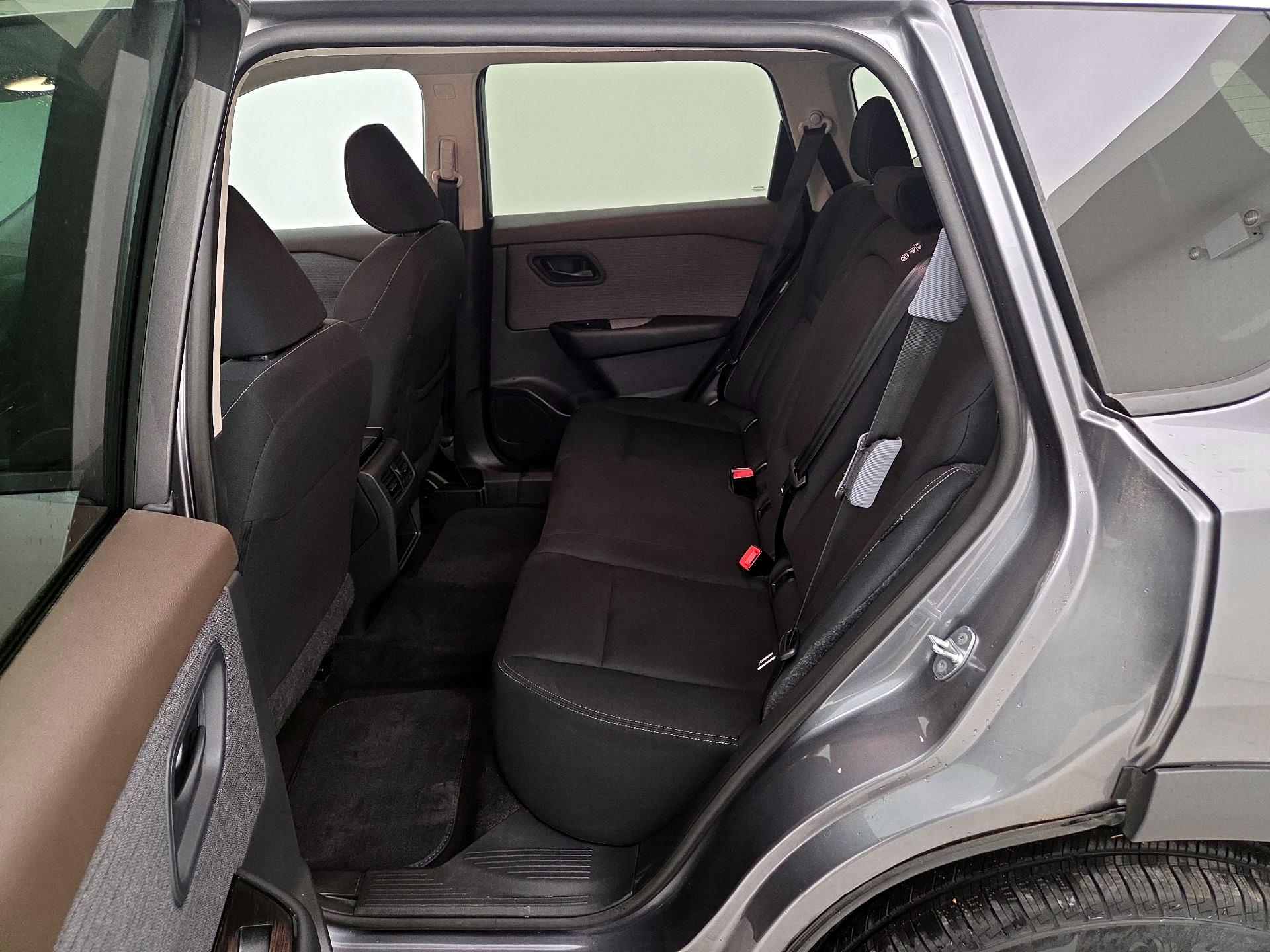 Thumbnail: 2023 Nissan Rogue - 18