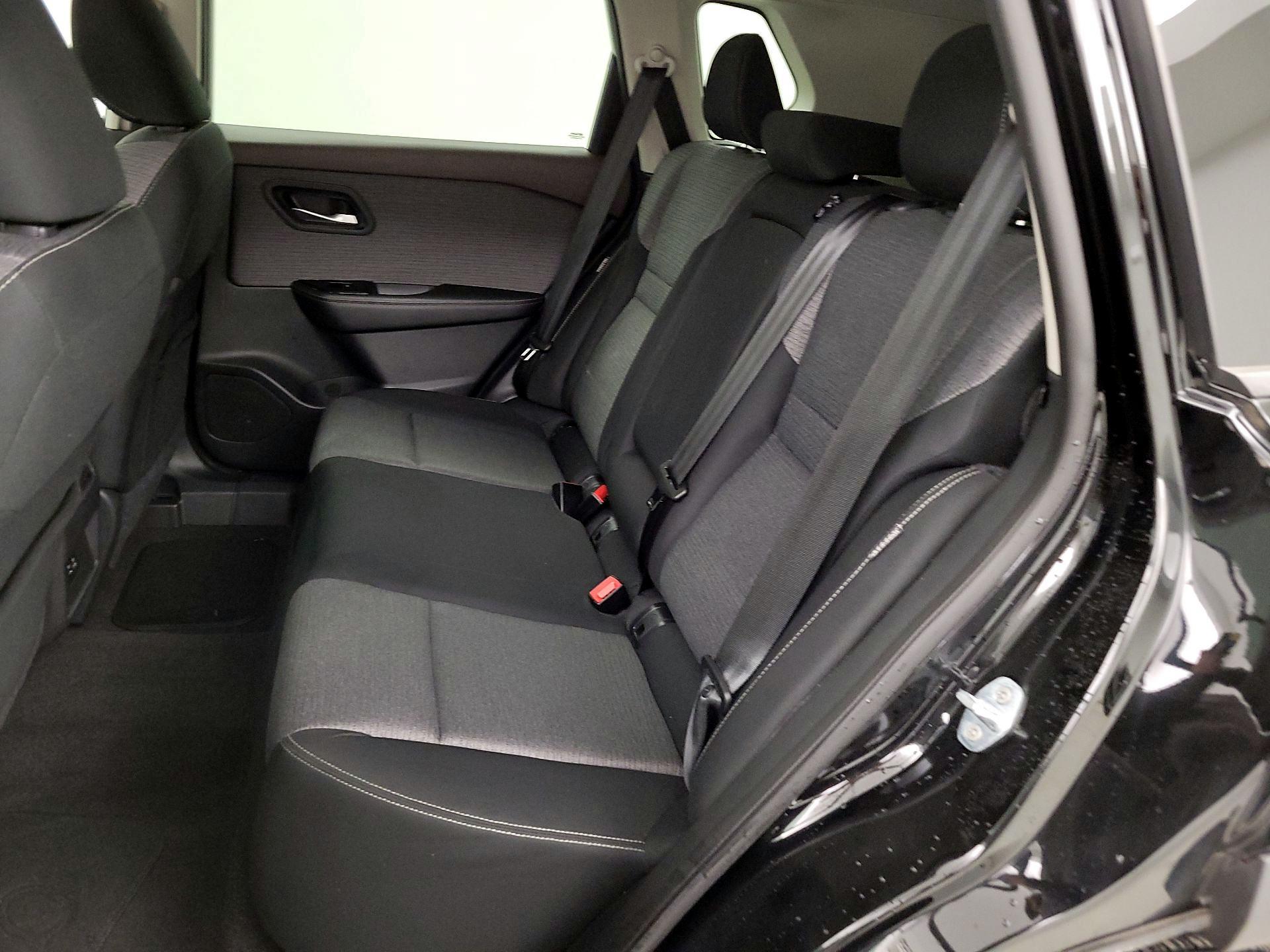 Thumbnail: 2022 Nissan Rogue - 19