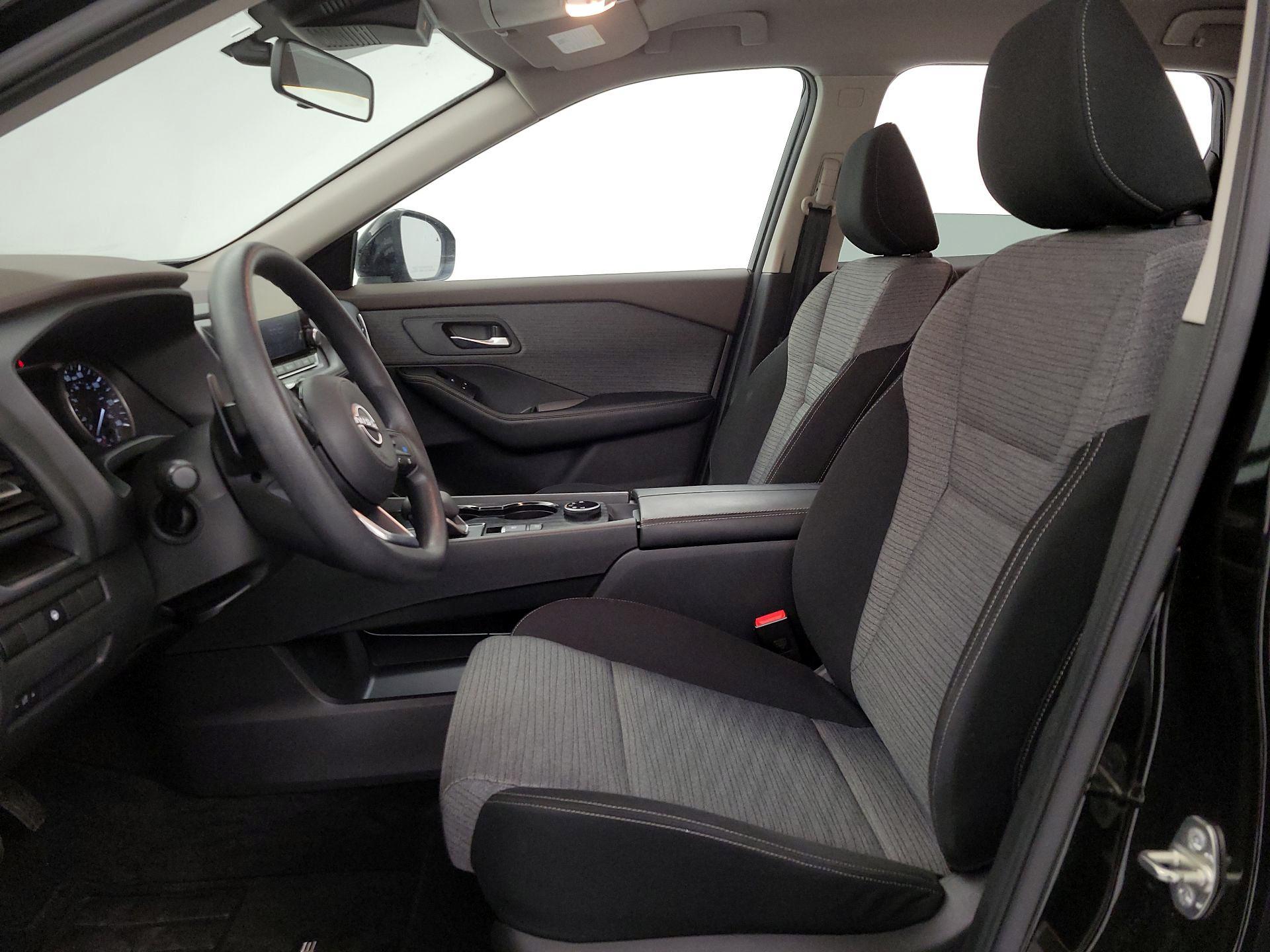 Thumbnail: 2023 Nissan Rogue - 11