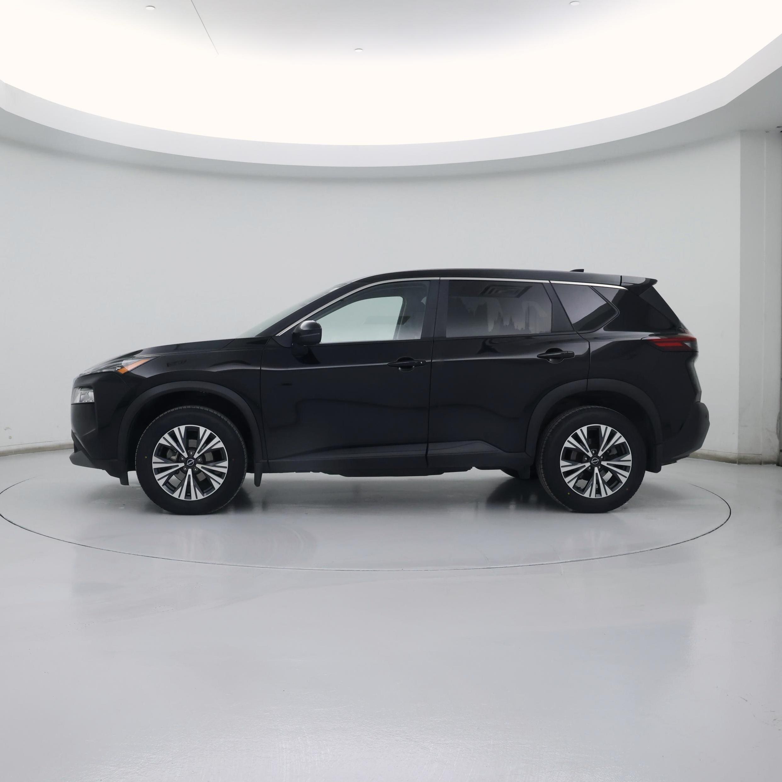 Thumbnail: 2023 Nissan Rogue - 3