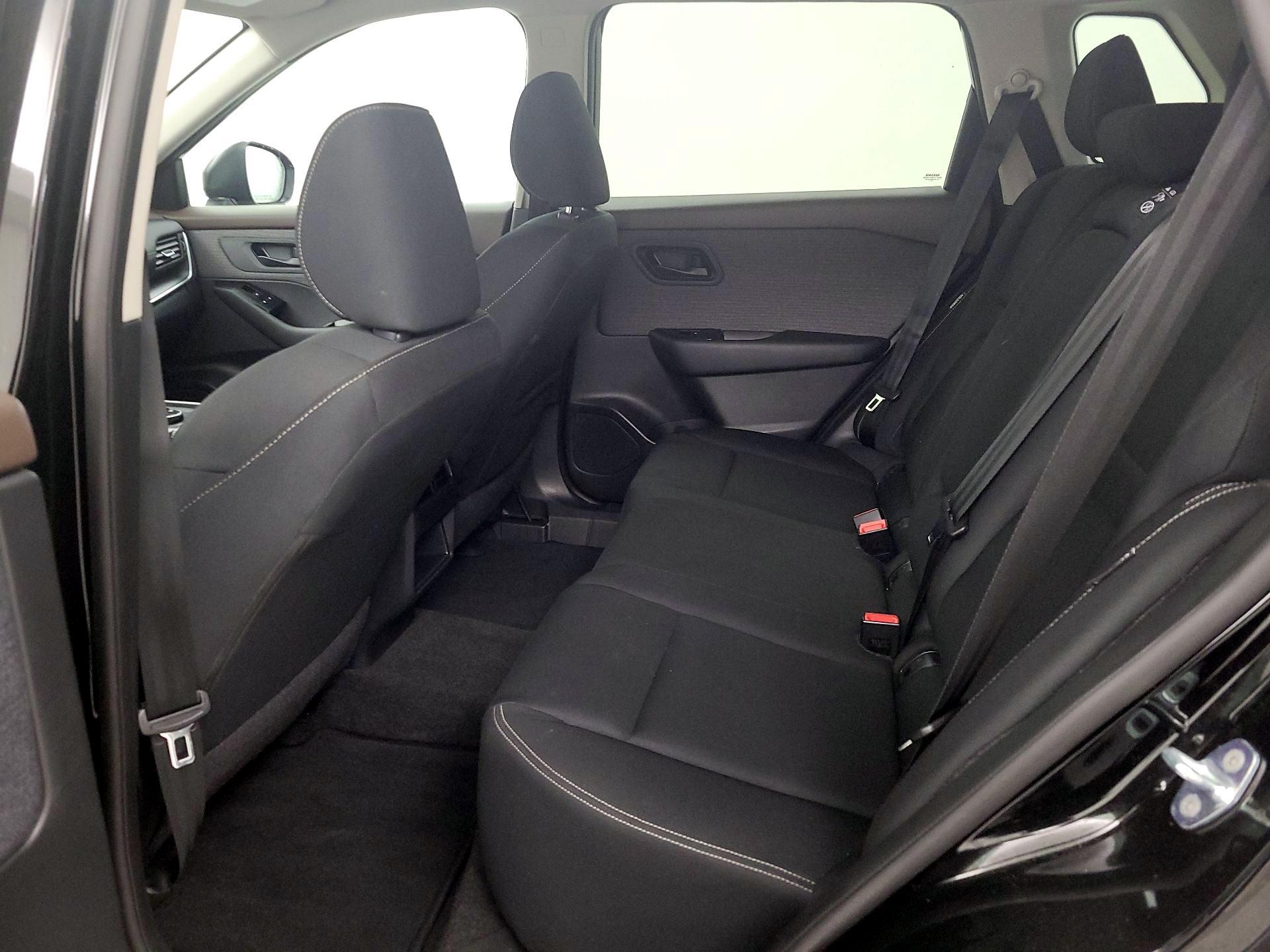 Thumbnail: 2023 Nissan Rogue - 19