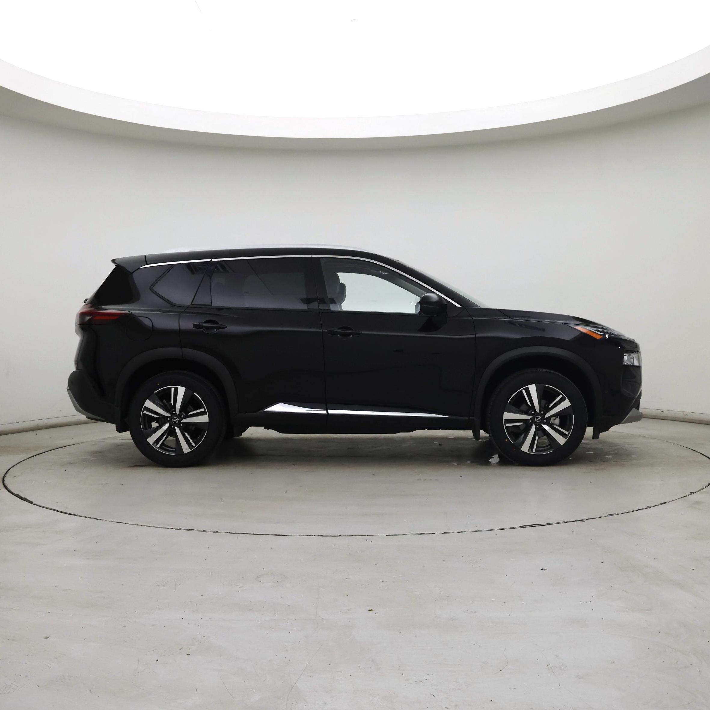 Thumbnail: 2023 Nissan Rogue - 7