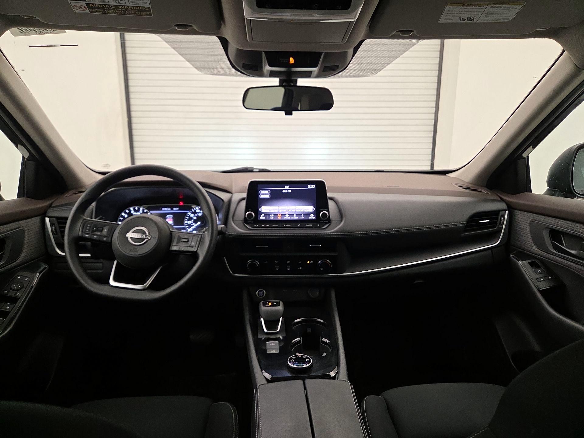 Thumbnail: 2023 Nissan Rogue - 9