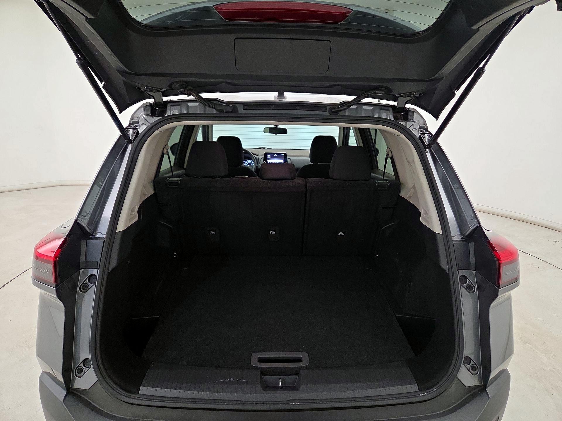 Thumbnail: 2023 Nissan Rogue - 19