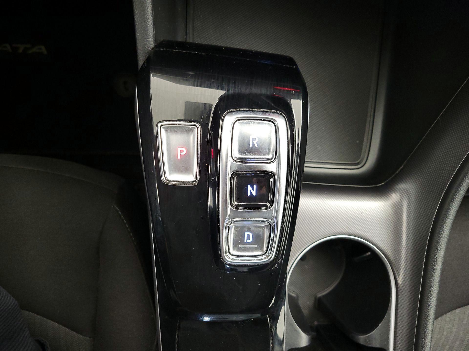 Thumbnail: 2022 Hyundai Sonata - 17