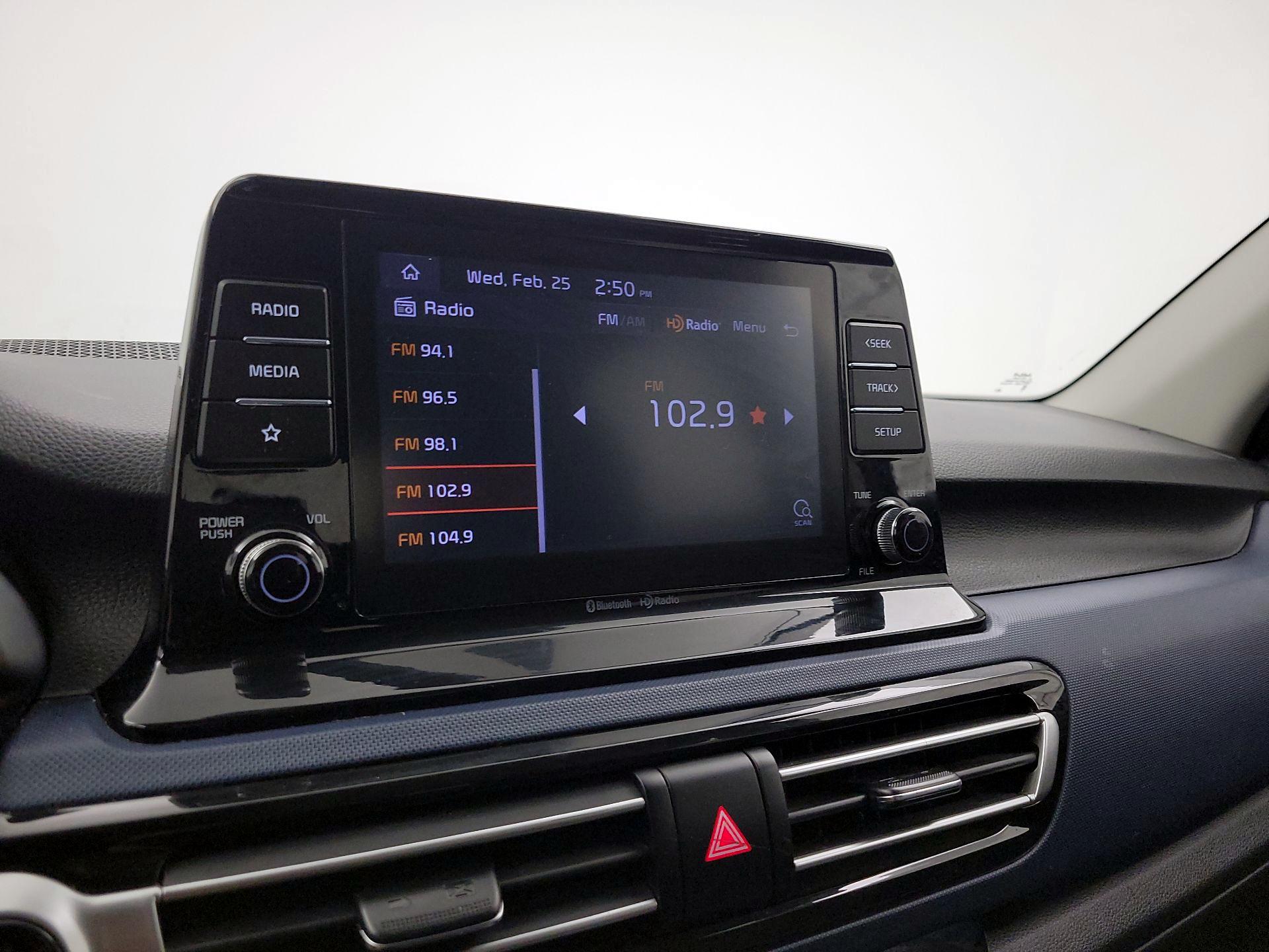 Thumbnail: 2023 Kia Seltos - 15