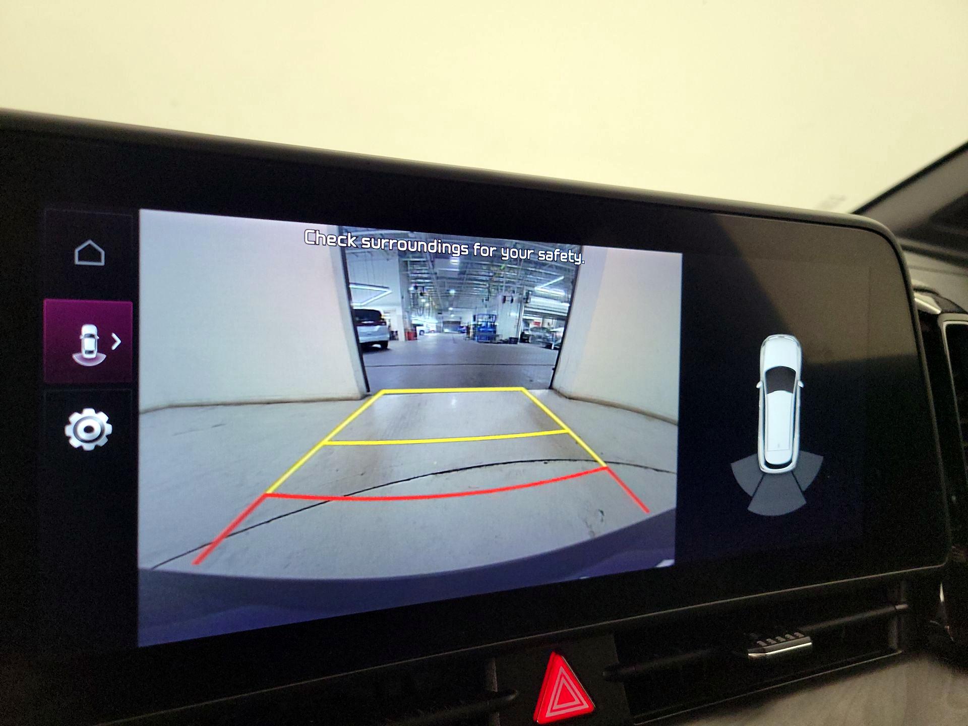 Thumbnail: 2023 Kia Sportage - 14