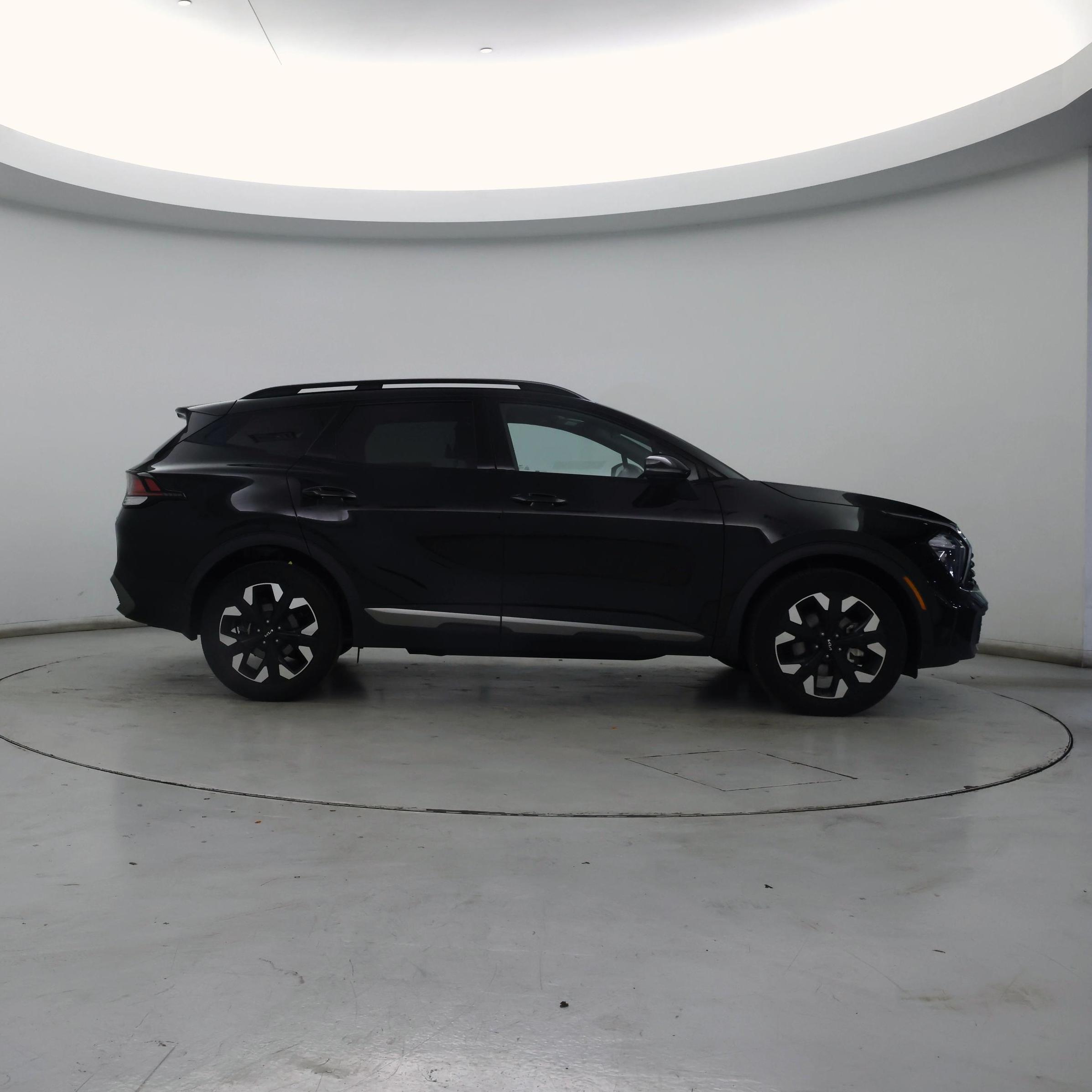 Thumbnail: 2023 Kia Sportage - 7