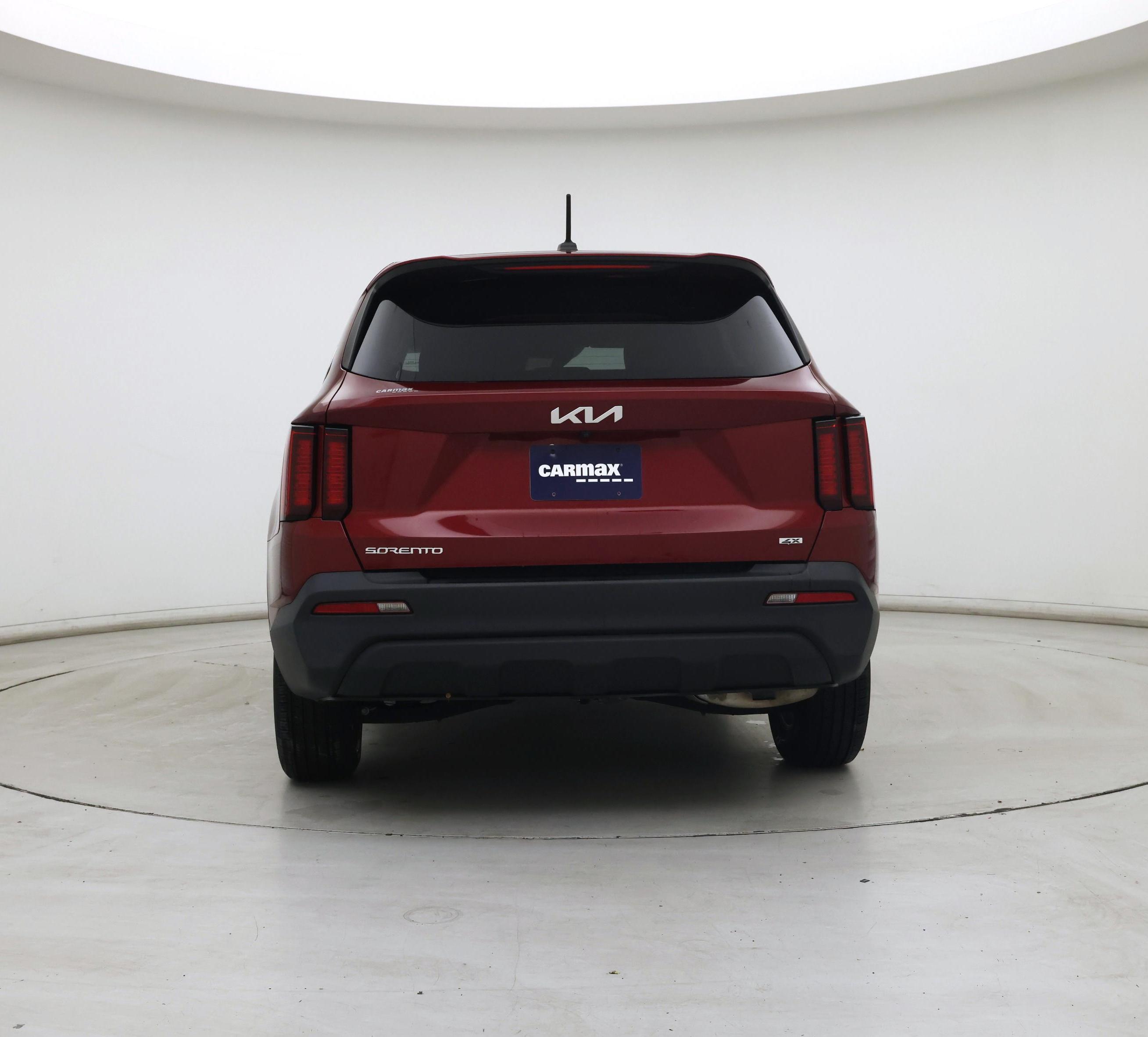 Thumbnail: 2023 Kia Sorento - 6