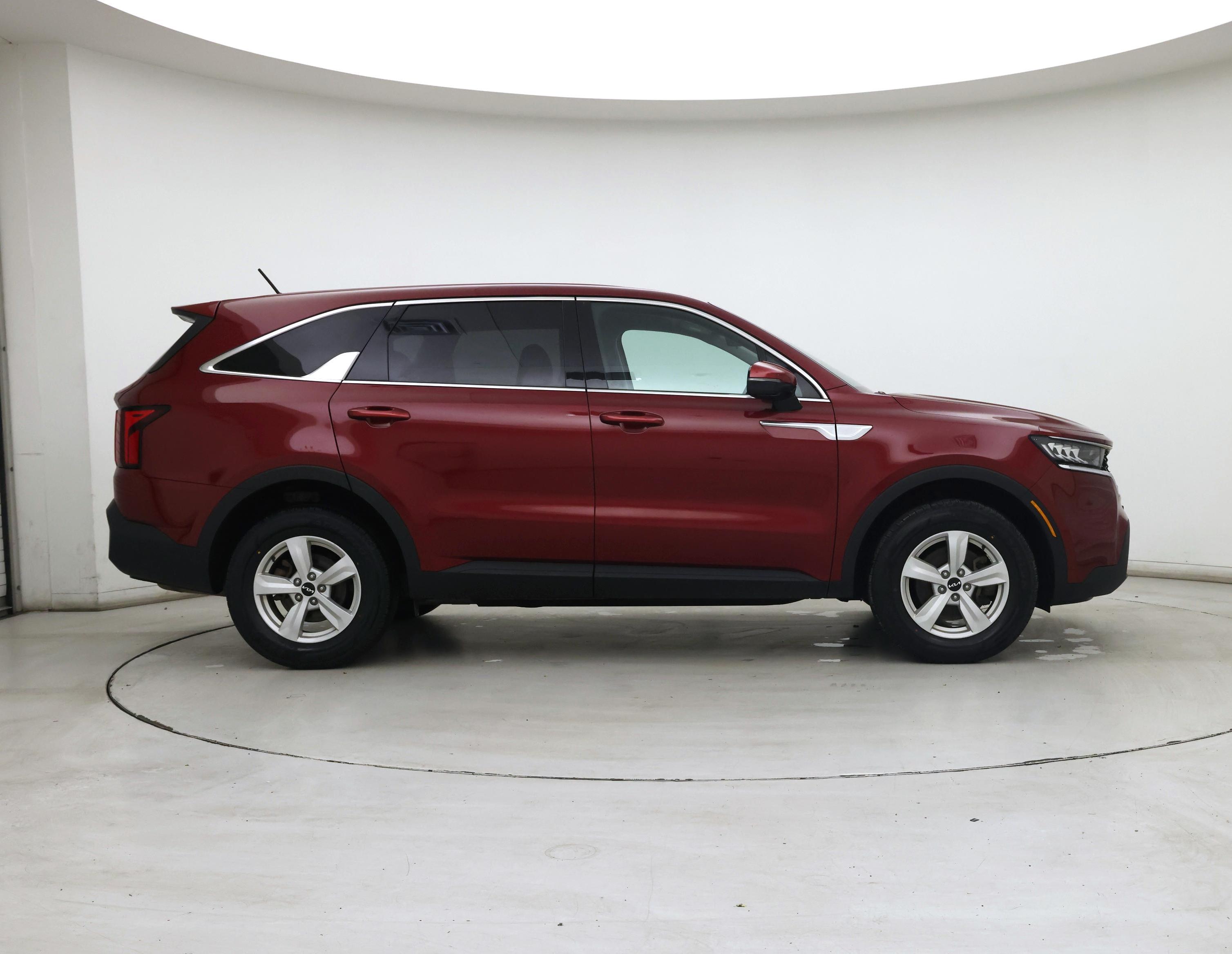 Thumbnail: 2023 Kia Sorento - 7