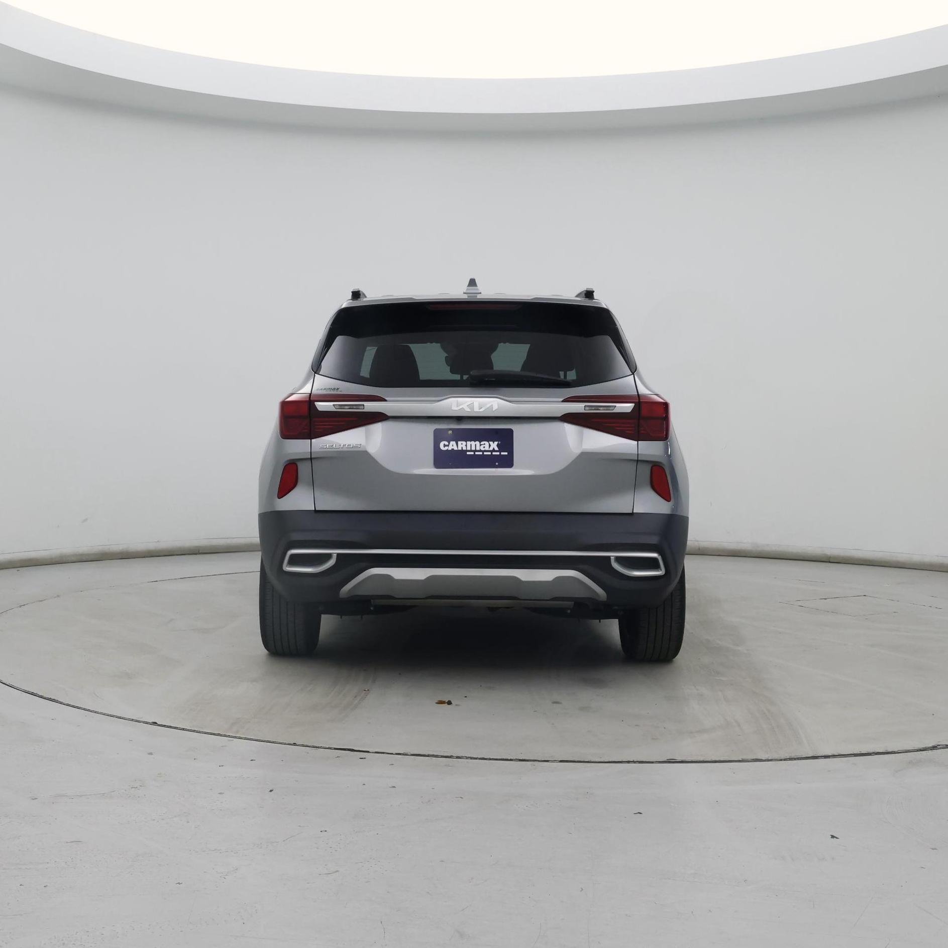 Thumbnail: 2023 Kia Seltos - 6