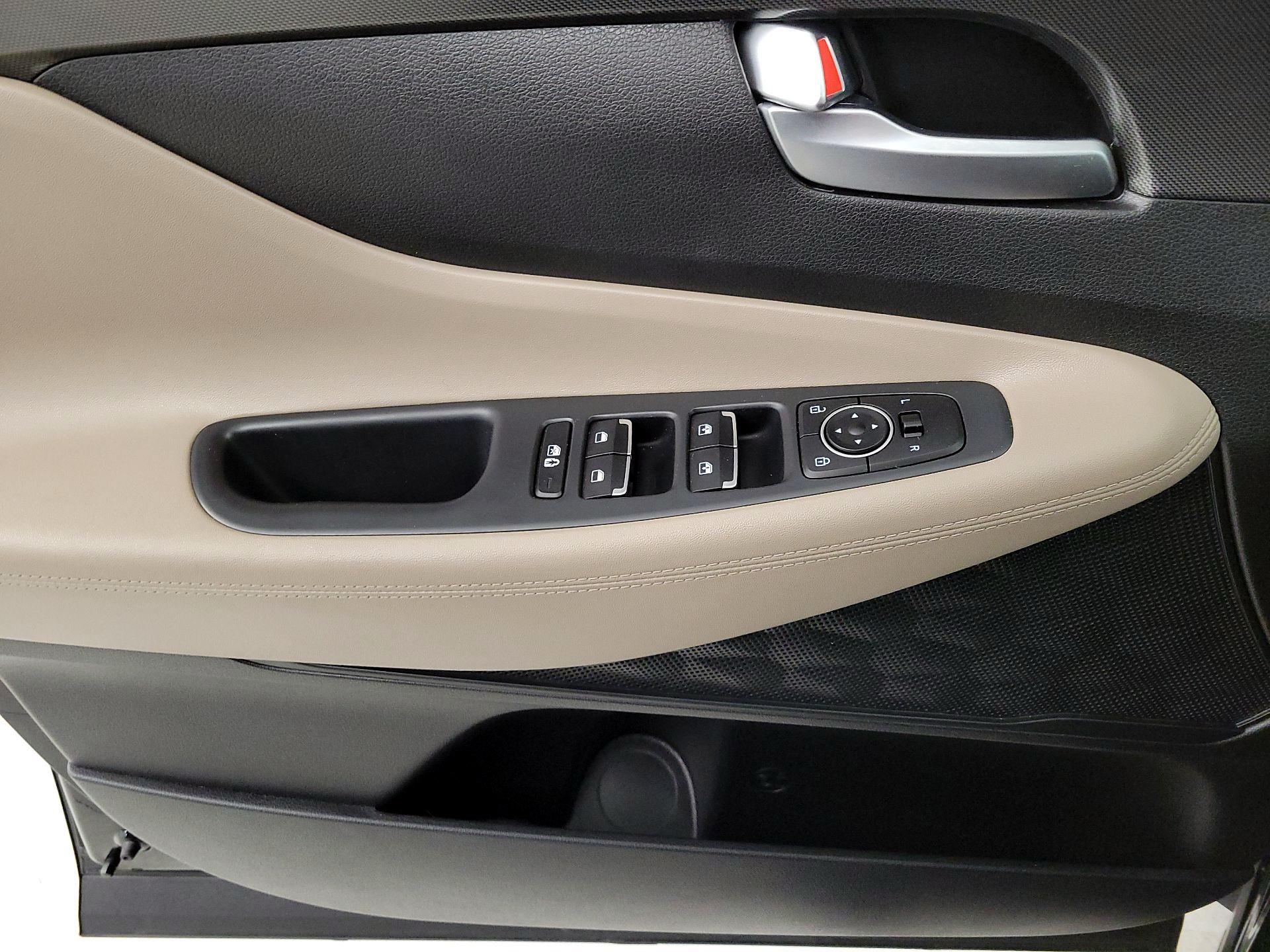 Thumbnail: 2023 Hyundai Santa Fe - 12