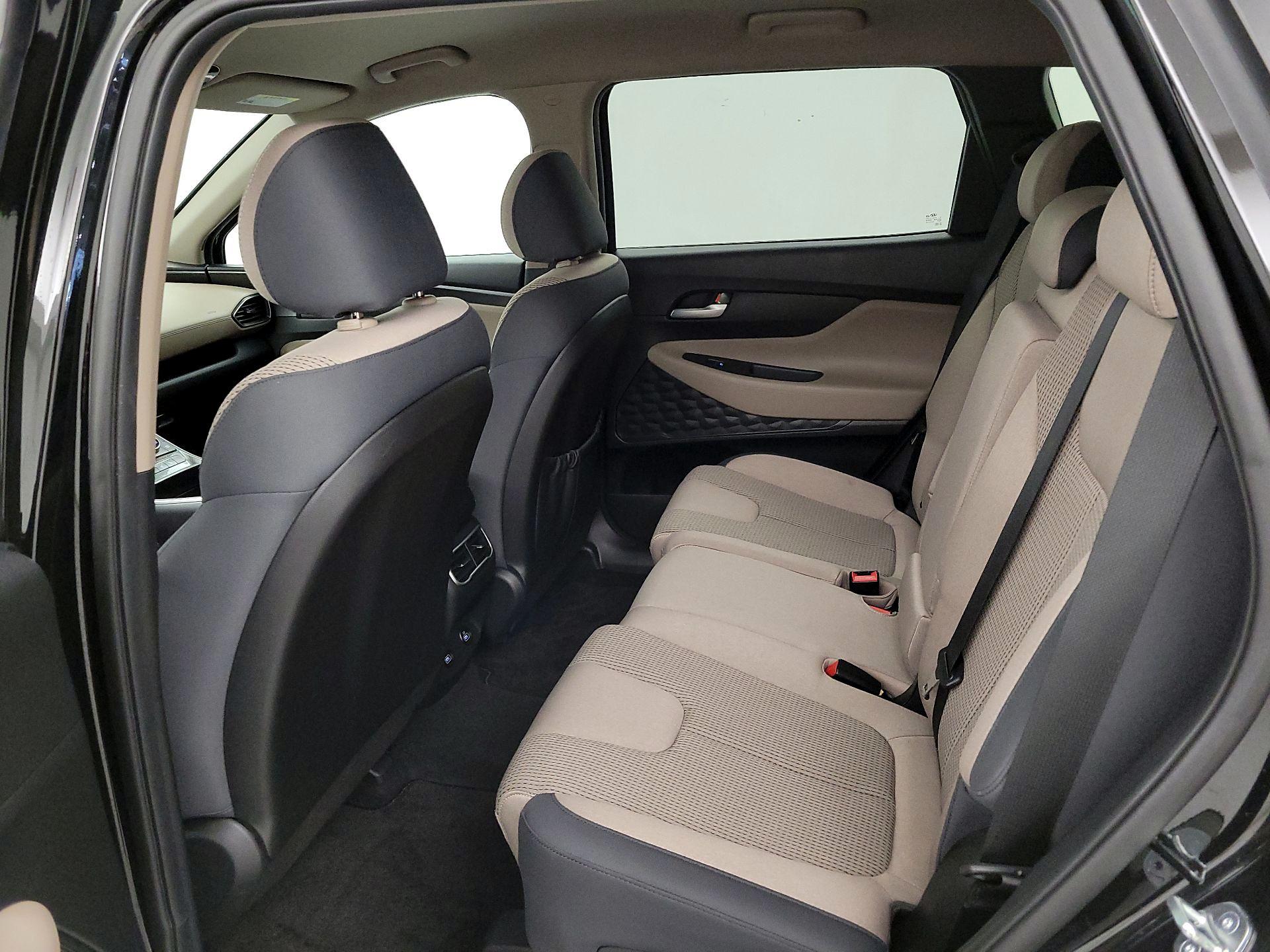 Thumbnail: 2023 Hyundai Santa Fe - 20