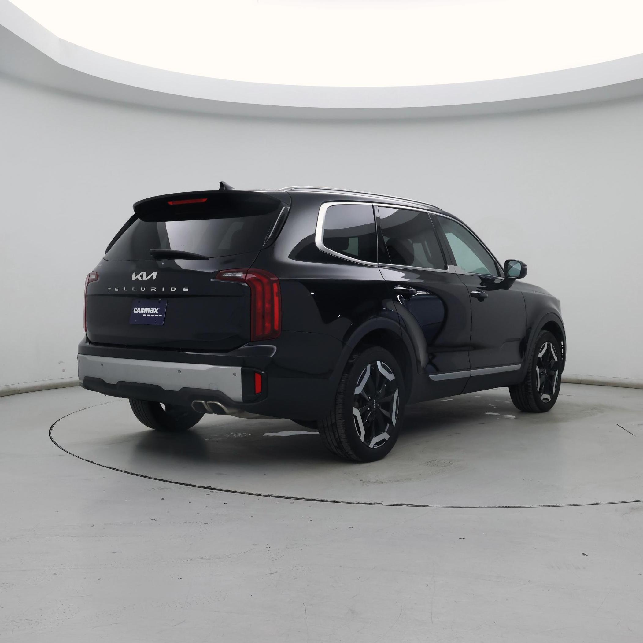 Thumbnail: 2023 Hyundai Santa Fe - 8