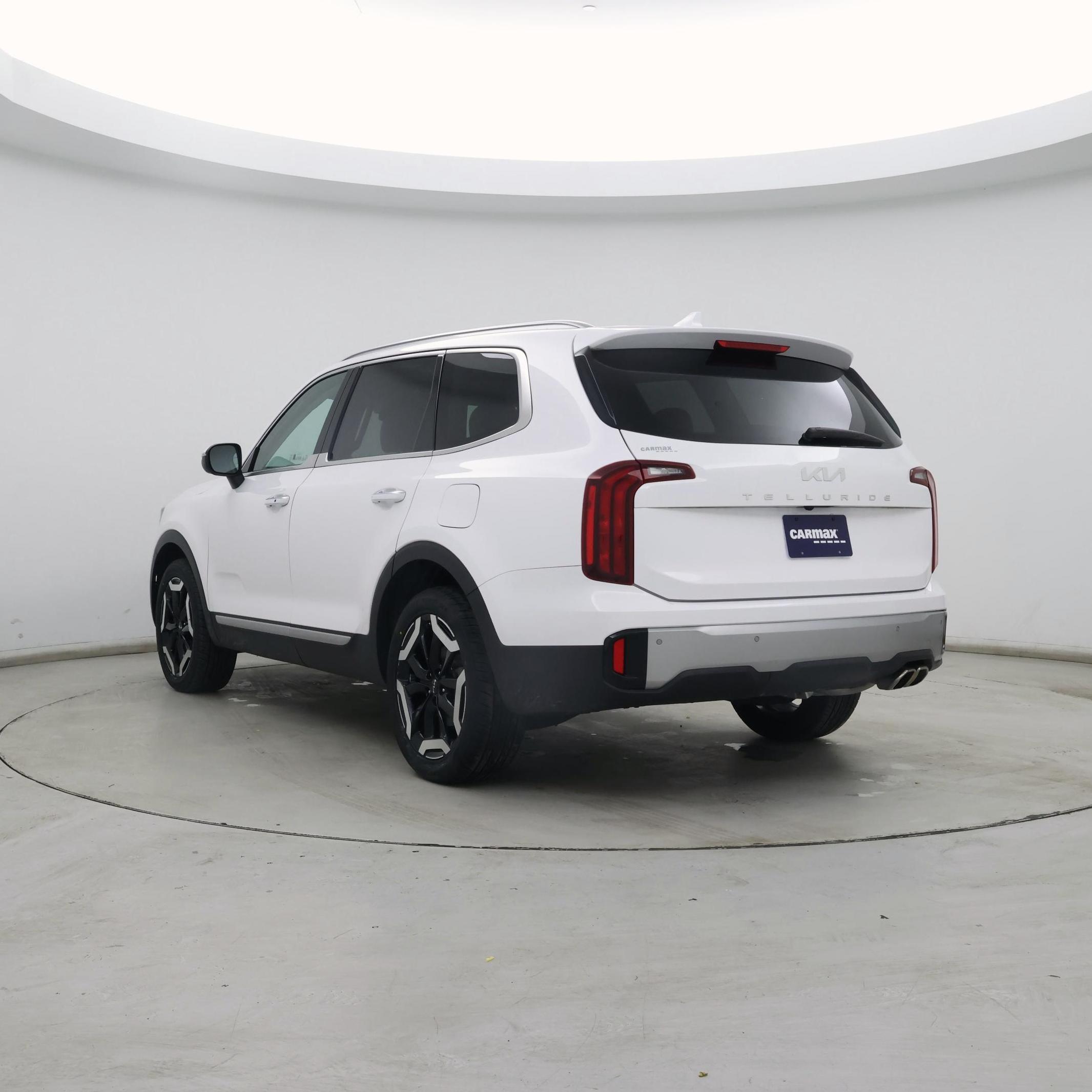 Thumbnail: 2023 Kia Telluride - 2