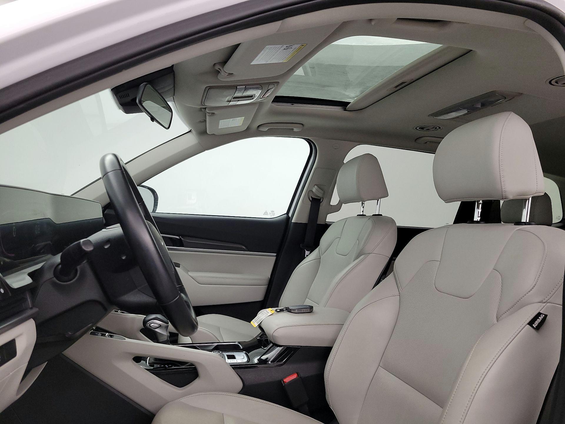 Thumbnail: 2023 Kia Telluride - 20