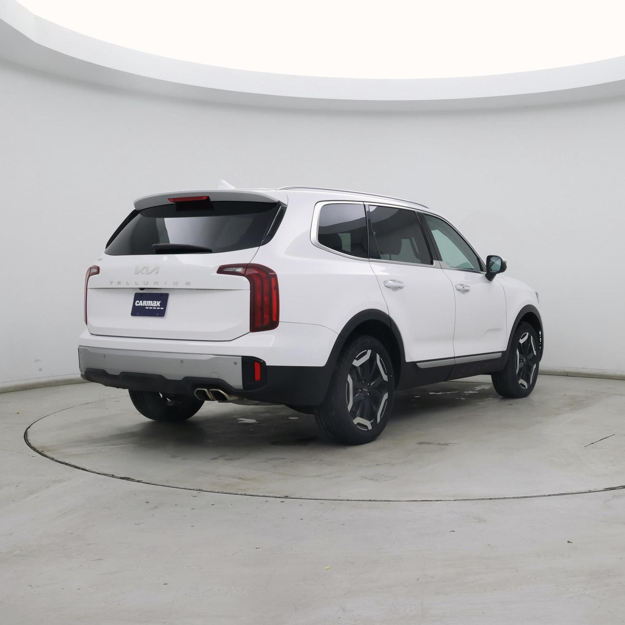 Thumbnail: 2023 Kia Telluride - 8