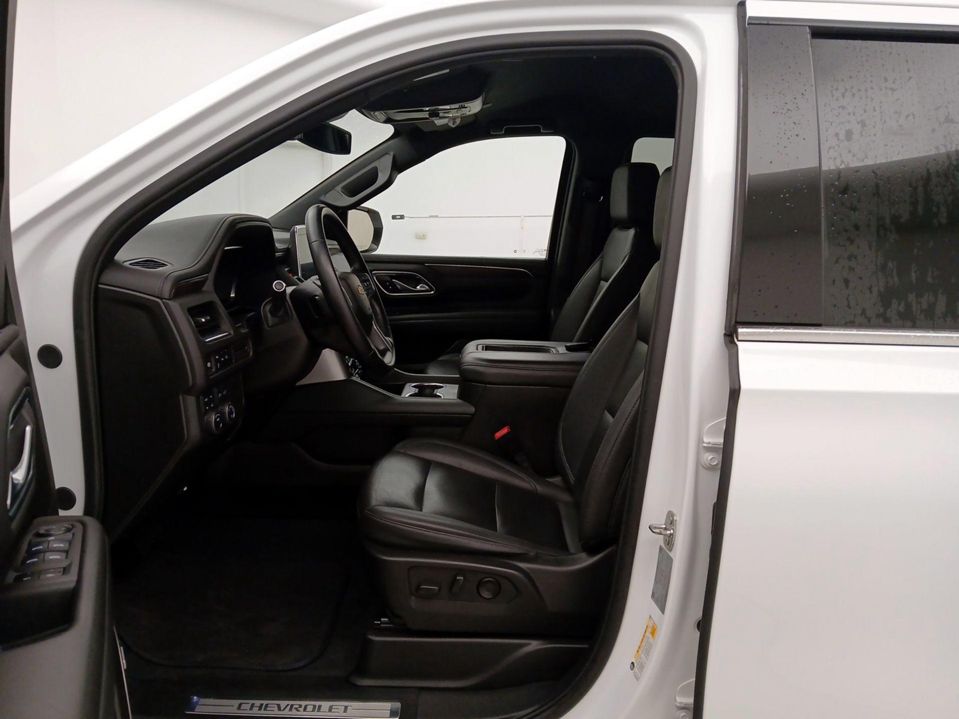 Thumbnail: 2024 Chevrolet Tahoe - 11