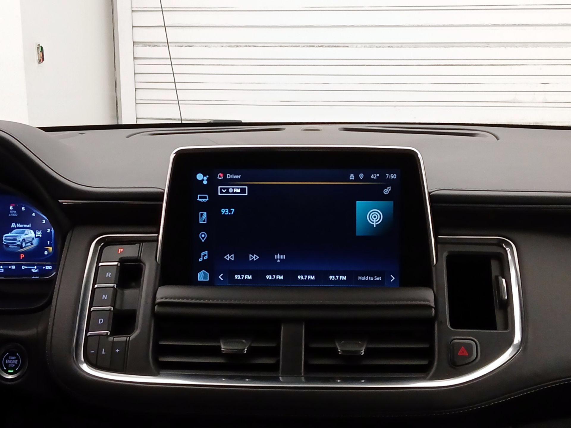 Thumbnail: 2024 Chevrolet Tahoe - 15