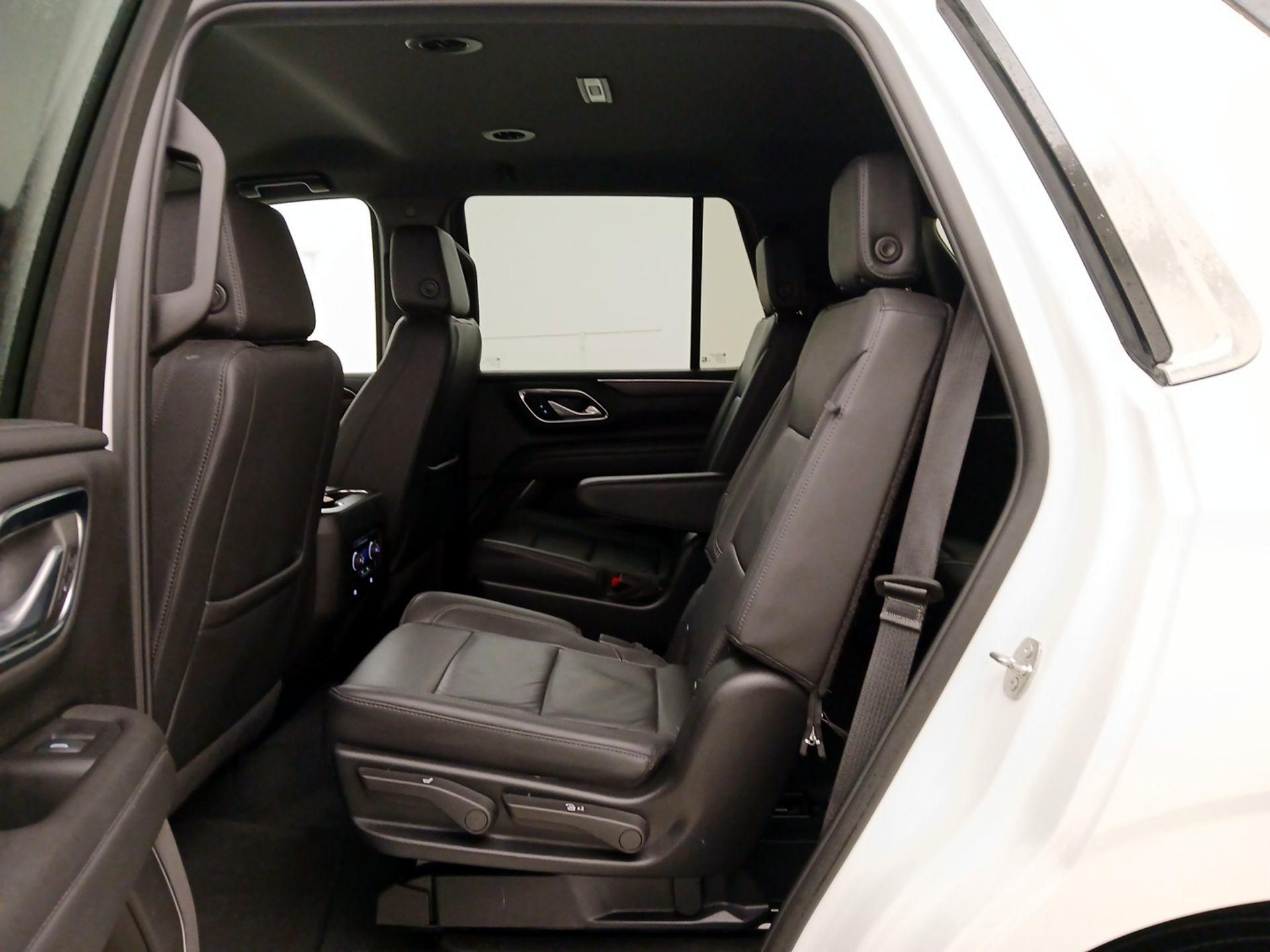 Thumbnail: 2024 Chevrolet Tahoe - 19