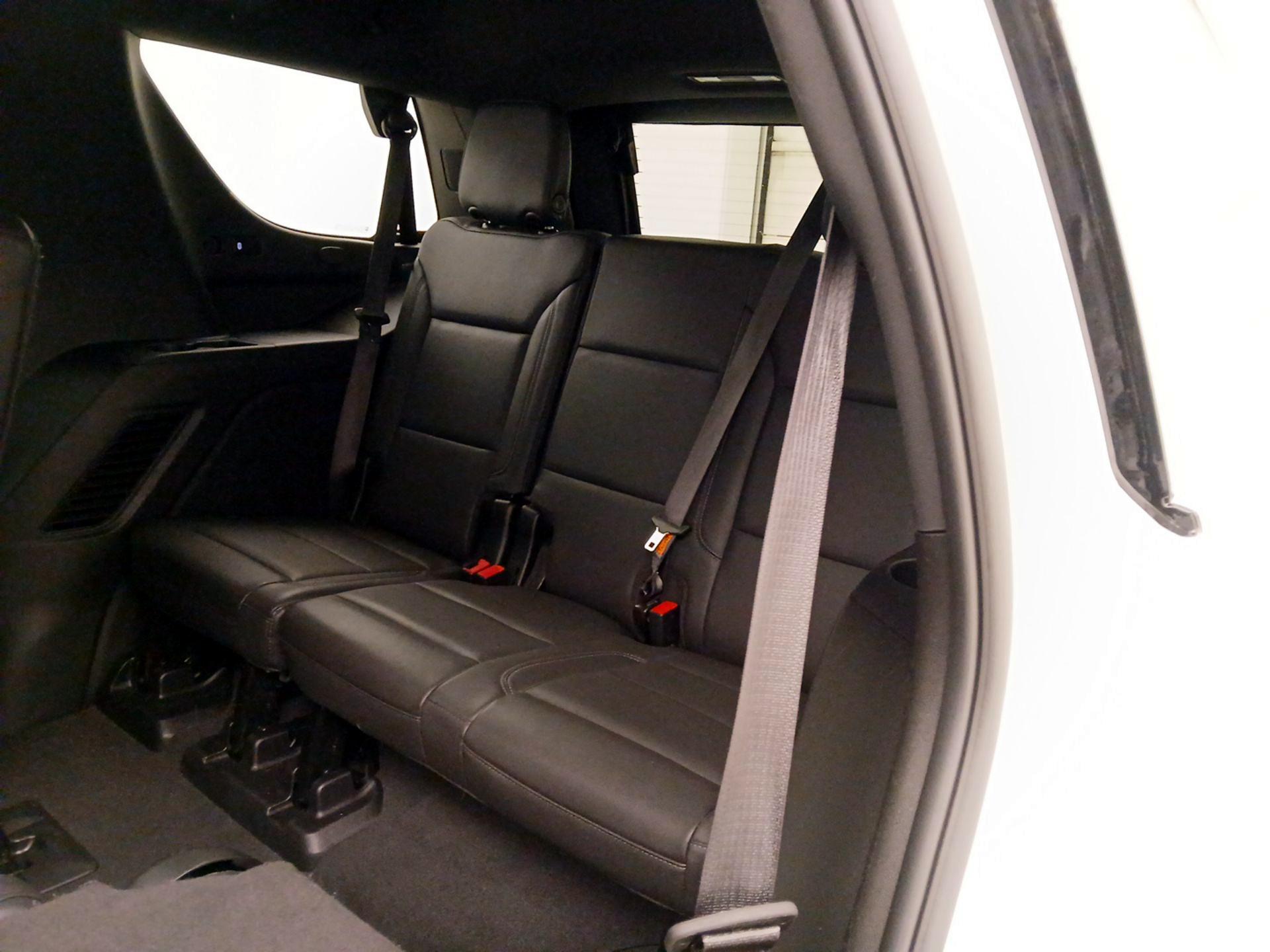 Thumbnail: 2024 Chevrolet Tahoe - 20