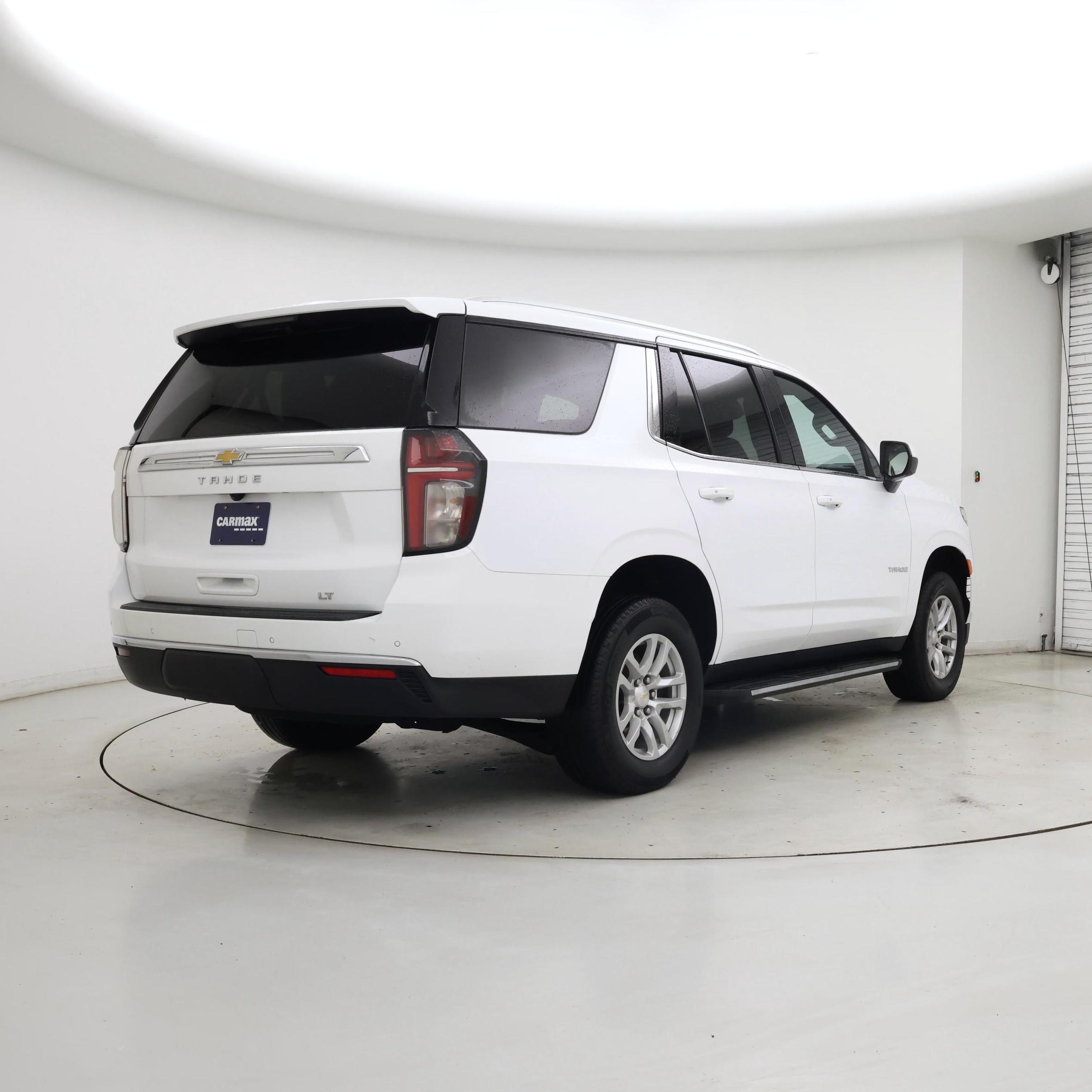 Thumbnail: 2024 Chevrolet Tahoe - 8