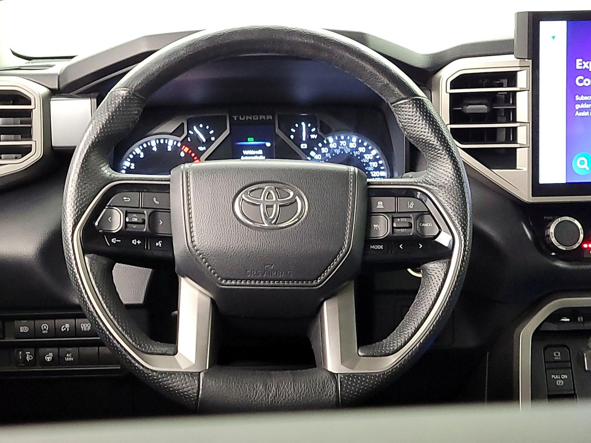 Thumbnail: 2022 Toyota Tundra - 10
